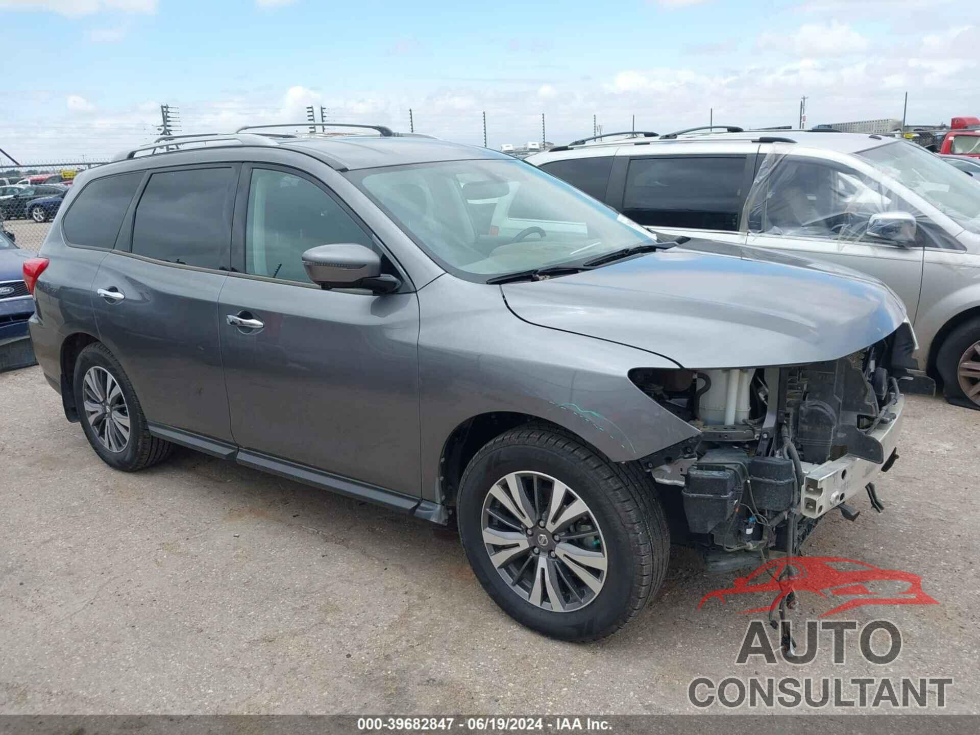 NISSAN PATHFINDER 2017 - 5N1DR2MN5HC677642