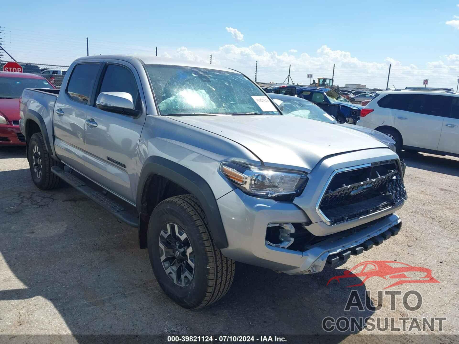 TOYOTA TACOMA 2019 - 3TMCZ5AN0KM243138