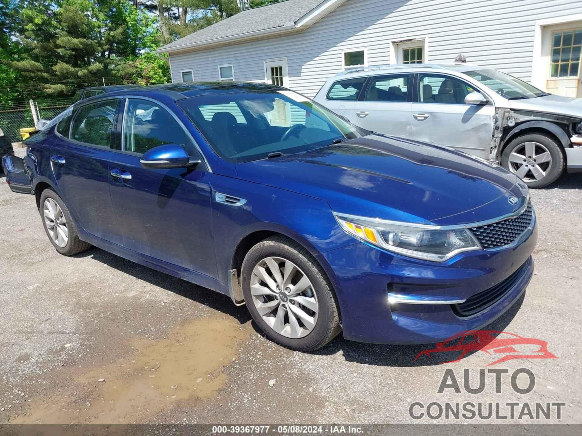 KIA OPTIMA 2018 - 5XXGU4L39JG221256