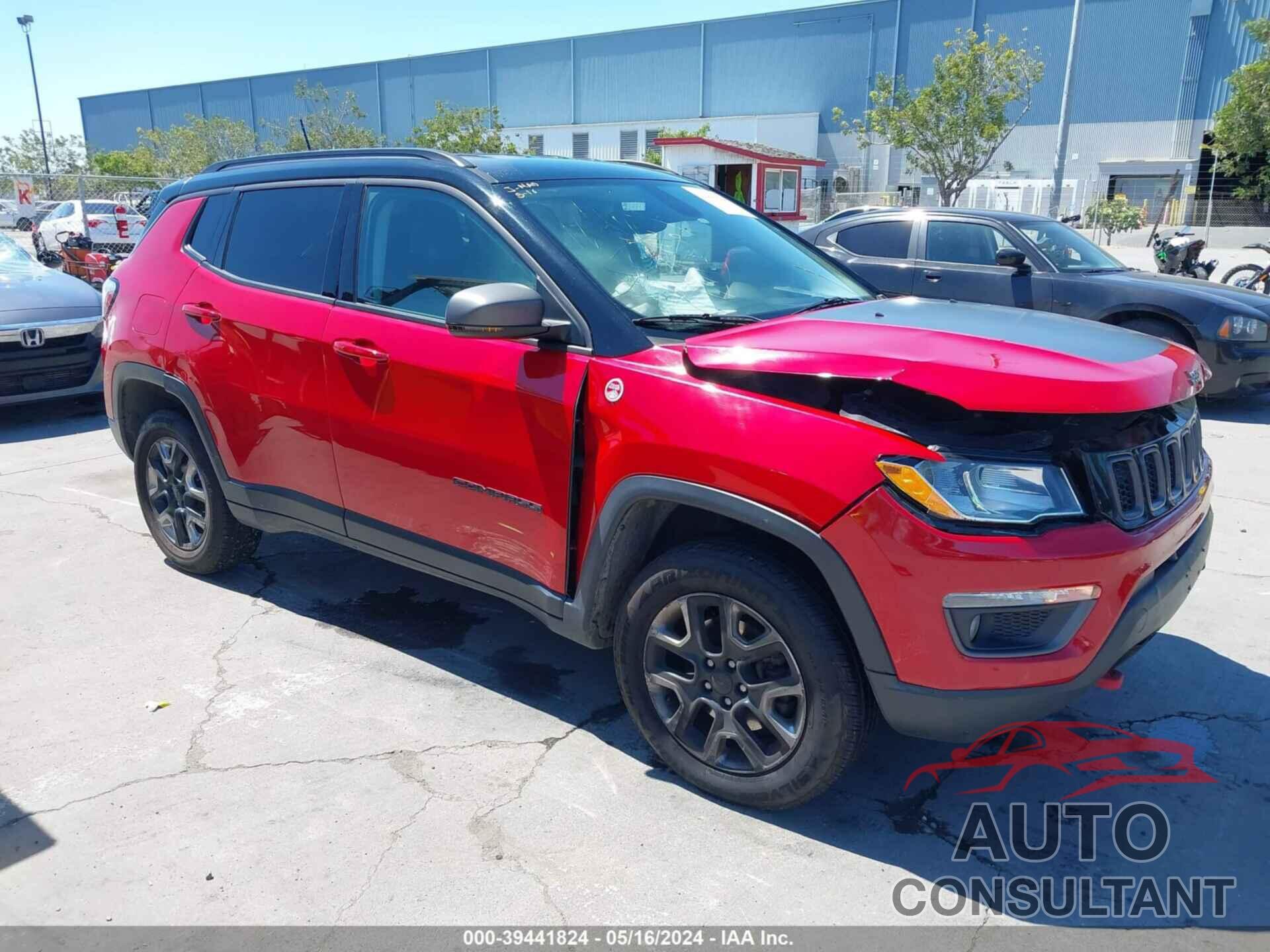 JEEP COMPASS 2018 - 3C4NJDDB2JT451621