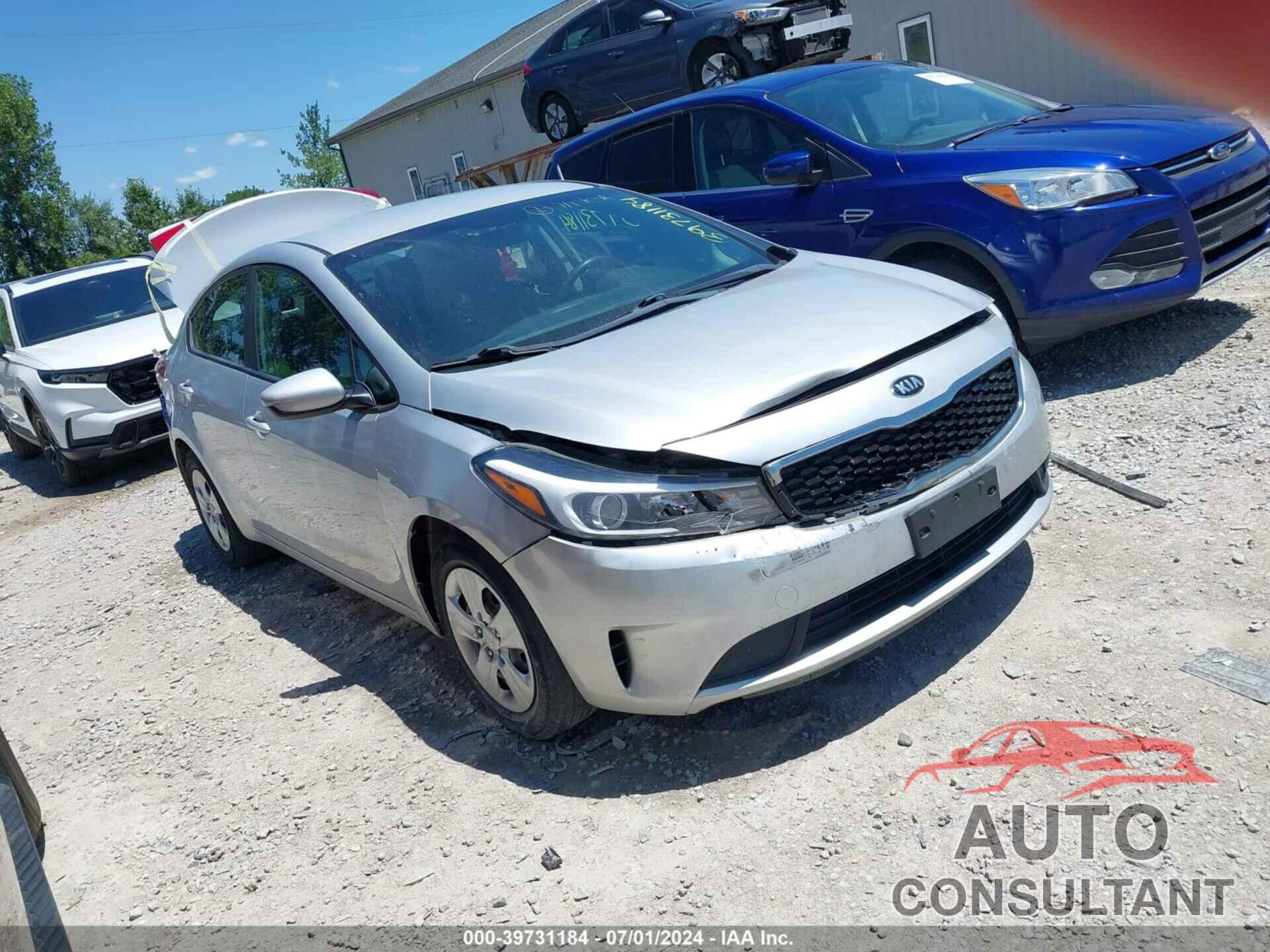 KIA FORTE 2018 - 3KPFL4A73JE197016