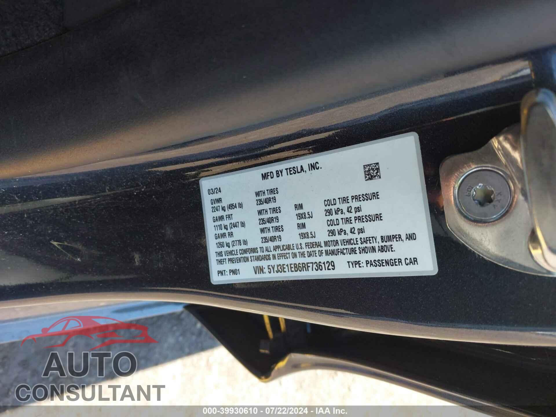 TESLA MODEL 3 2024 - 5YJ3E1EB6RF736129