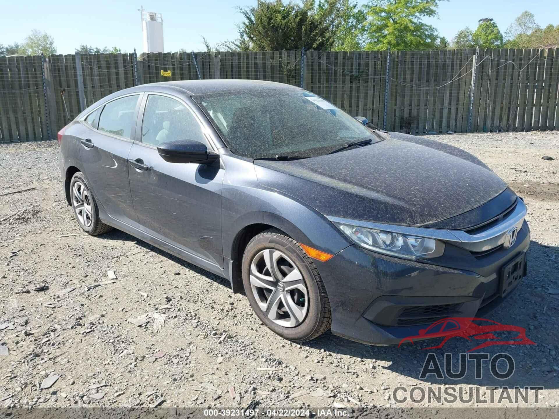 HONDA CIVIC 2018 - 2HGFC2F56JH508875