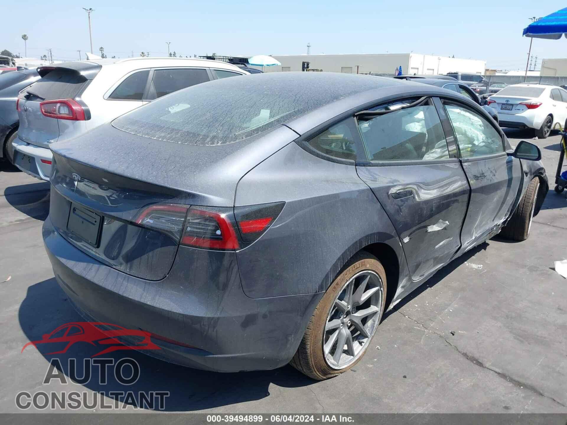 TESLA MODEL 3 2023 - 5YJ3E1EA2PF674698