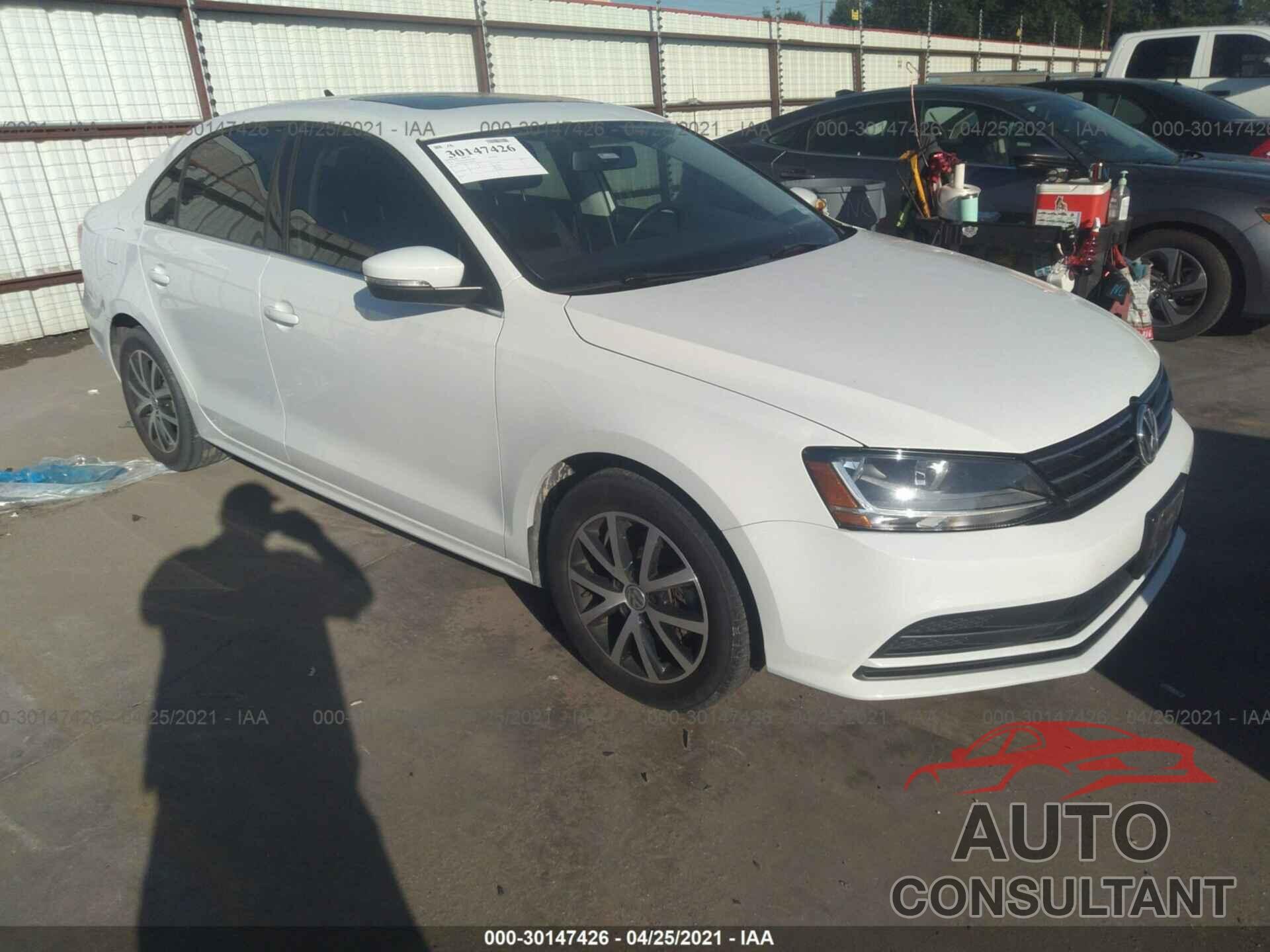 VOLKSWAGEN JETTA 2017 - 3VWDB7AJ4HM360003