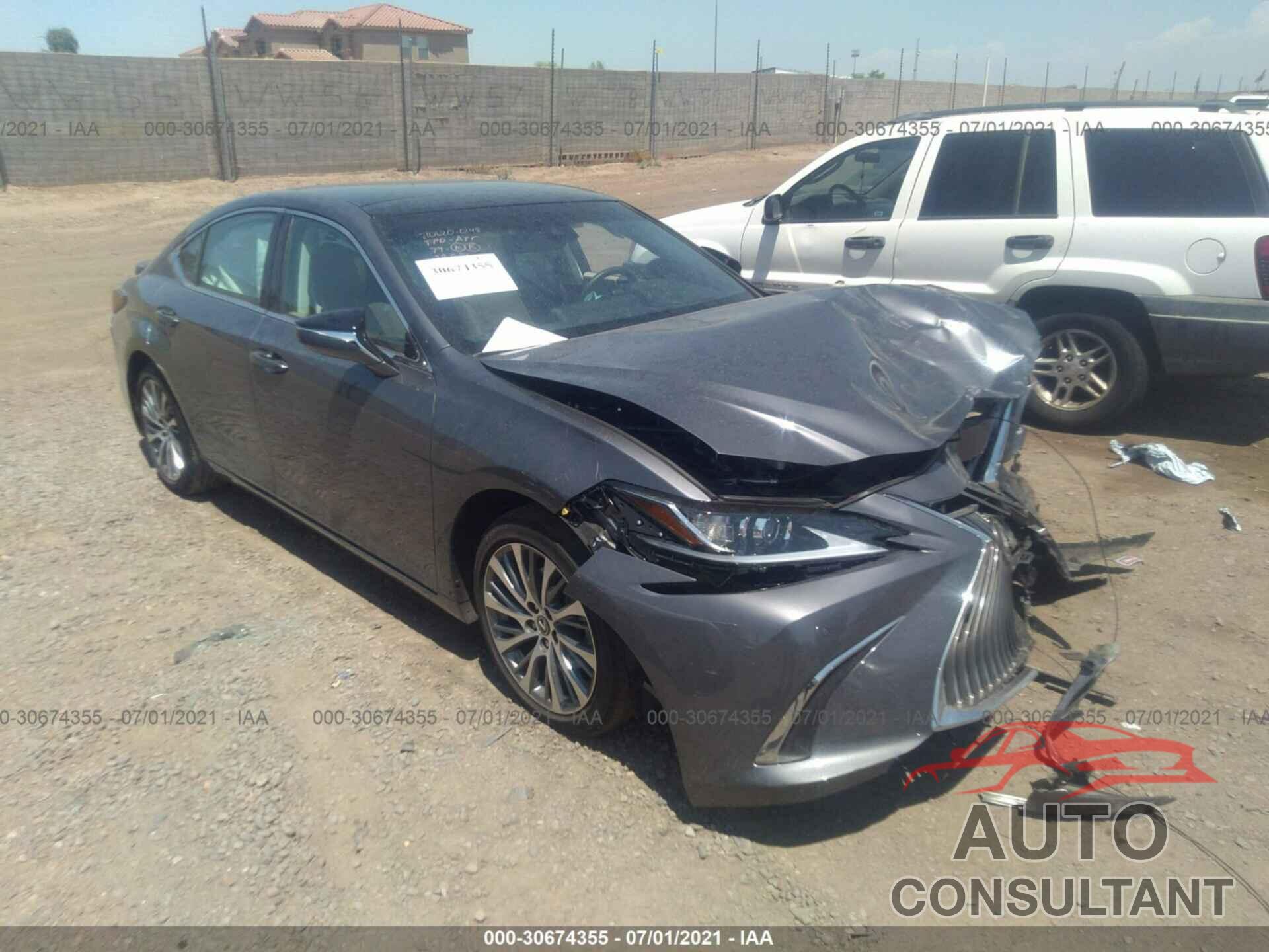 LEXUS ES 2021 - 58ADZ1B15MU092857