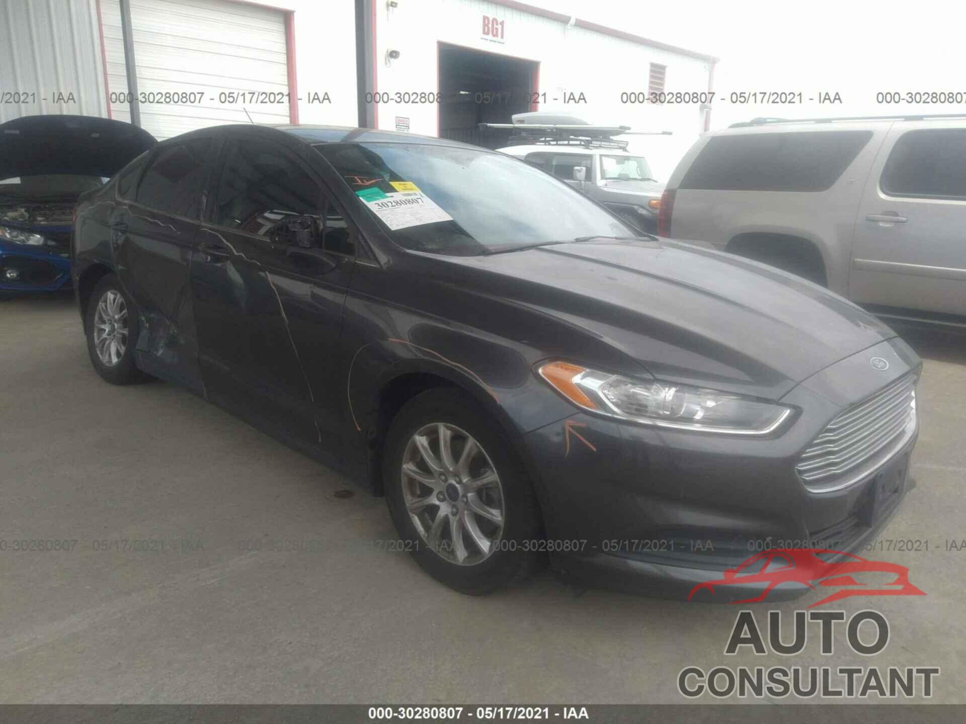 FORD FUSION 2016 - 3FA6P0G70GR285971