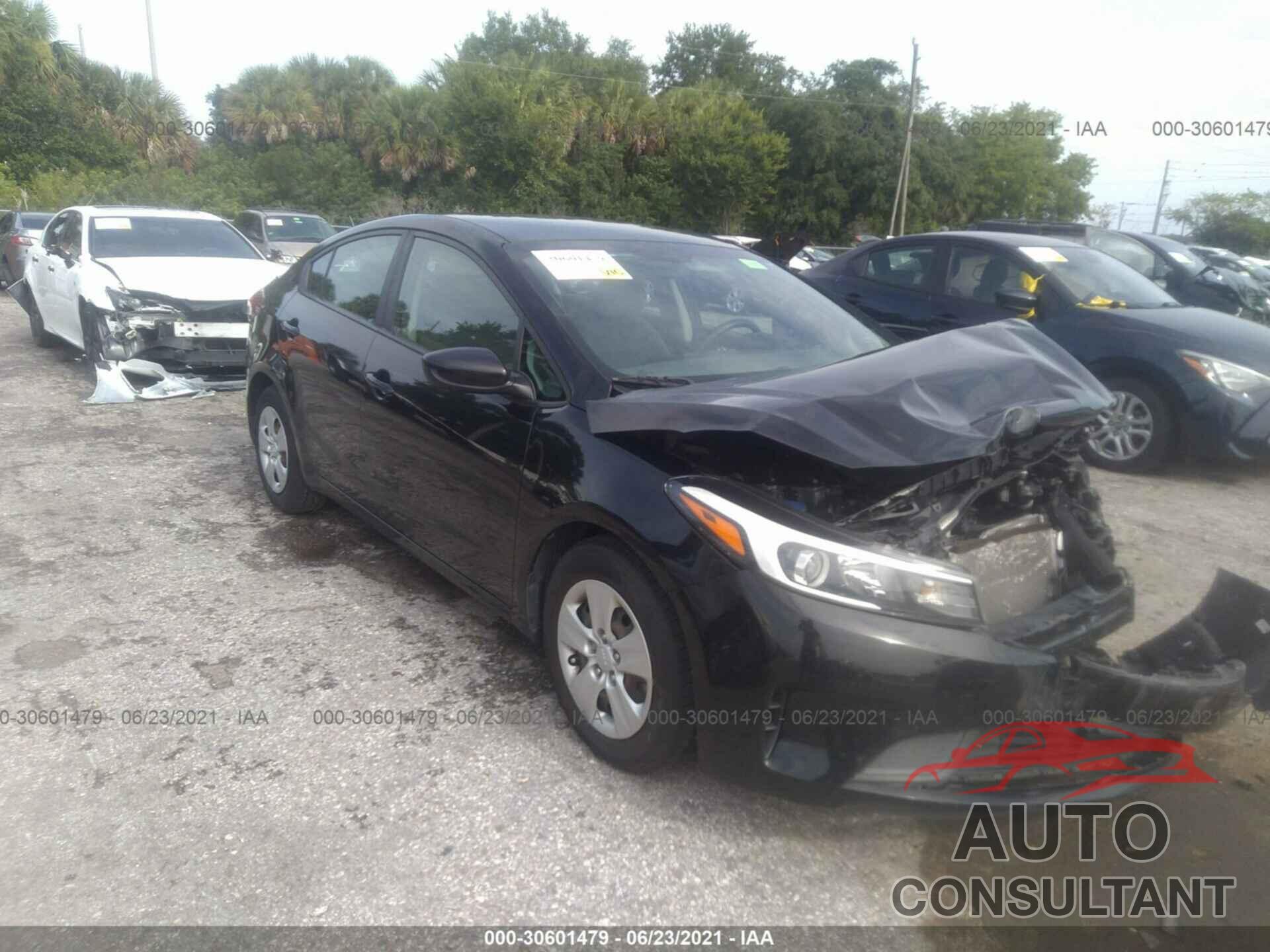 KIA FORTE 2018 - 3KPFL4A71JE191277
