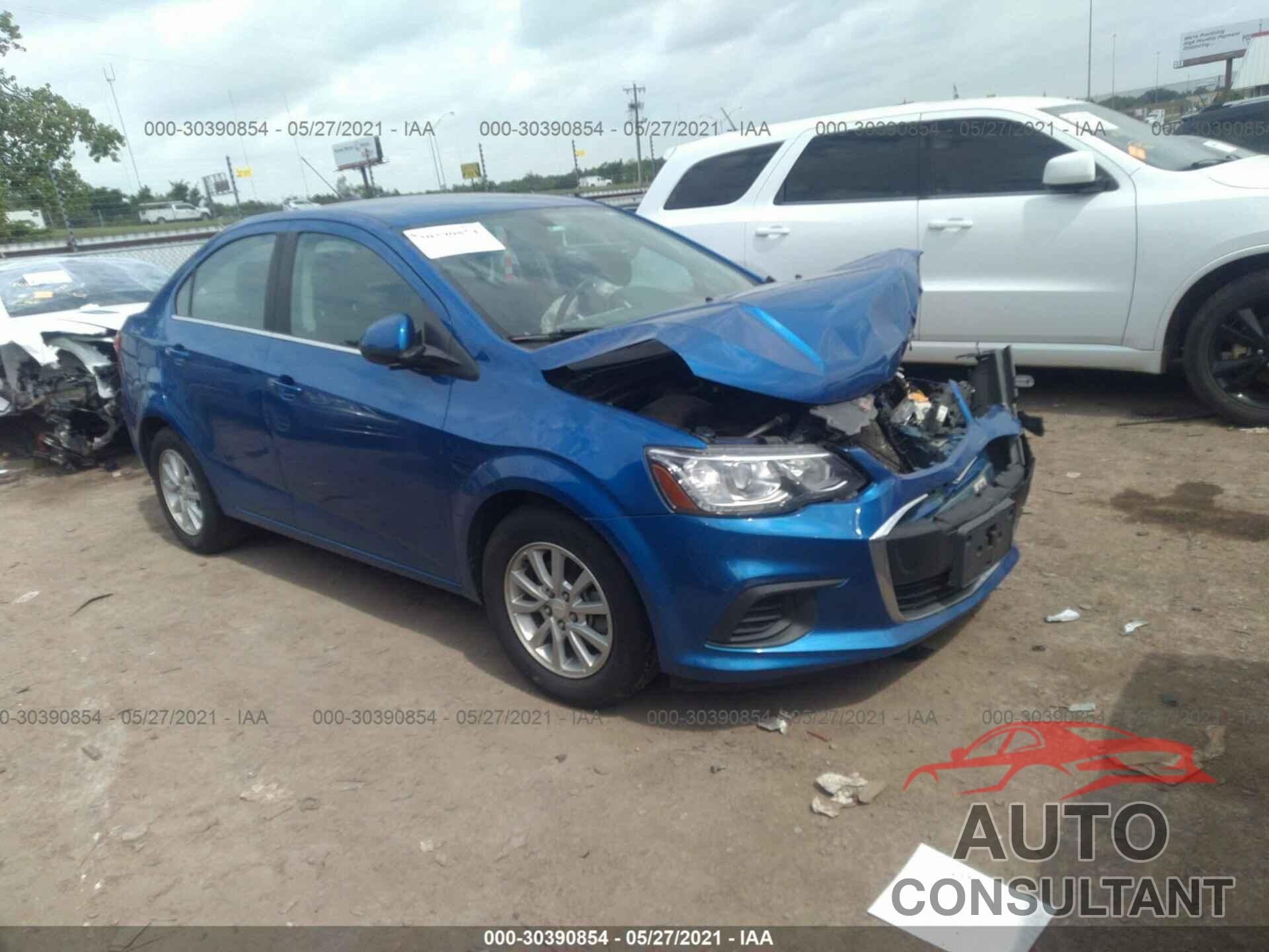CHEVROLET SONIC 2017 - 1G1JD5SH8H4123843