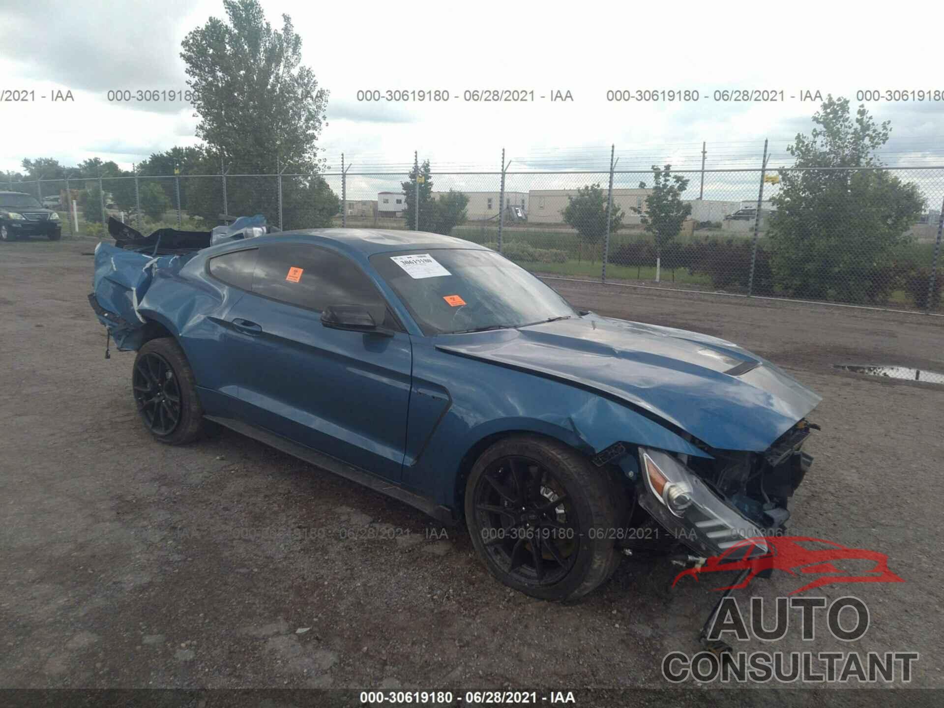 FORD MUSTANG 2019 - 1FA6P8JZ8K5552388