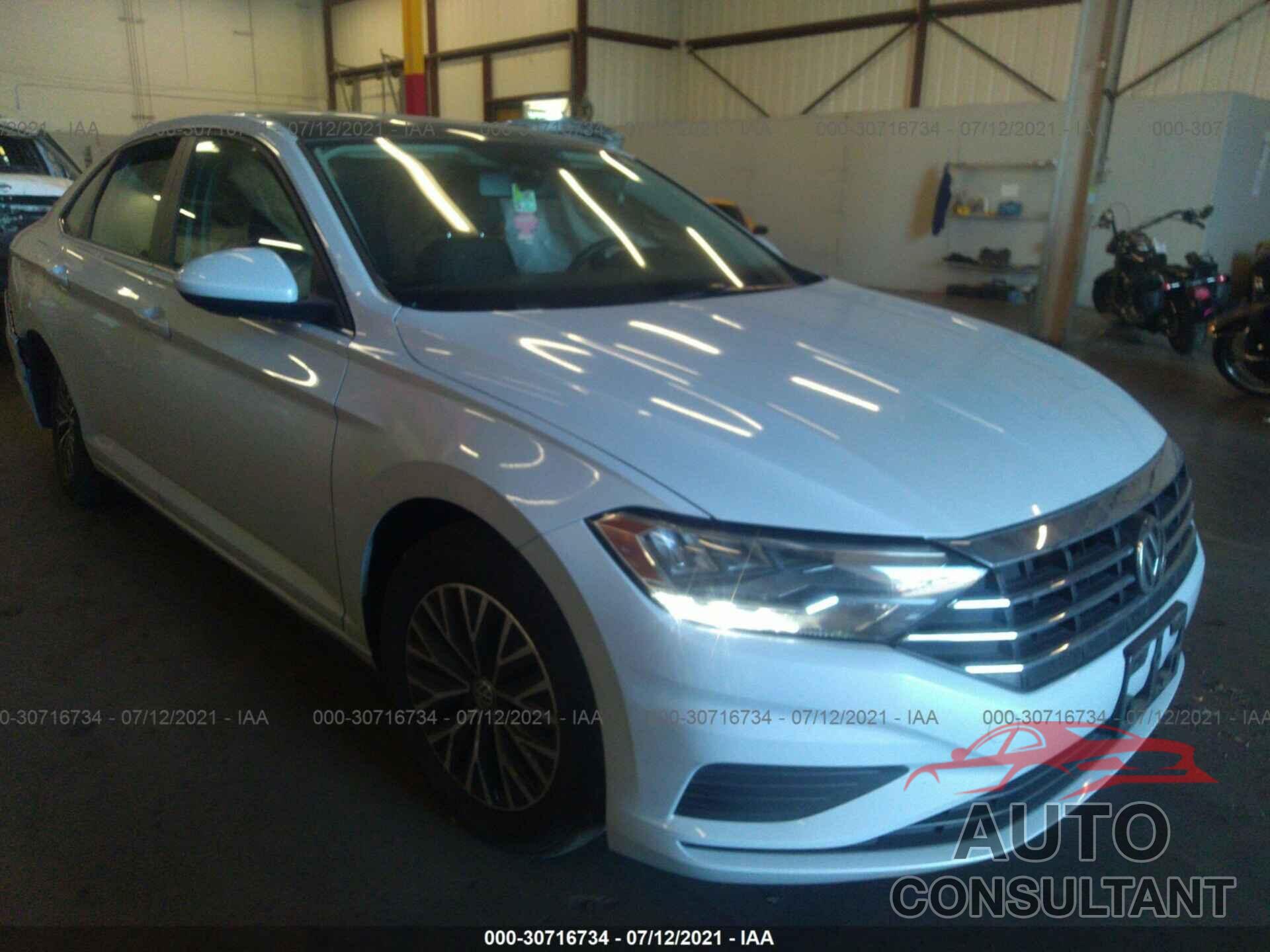 VOLKSWAGEN JETTA 2019 - 3VWC57BU1KM078906