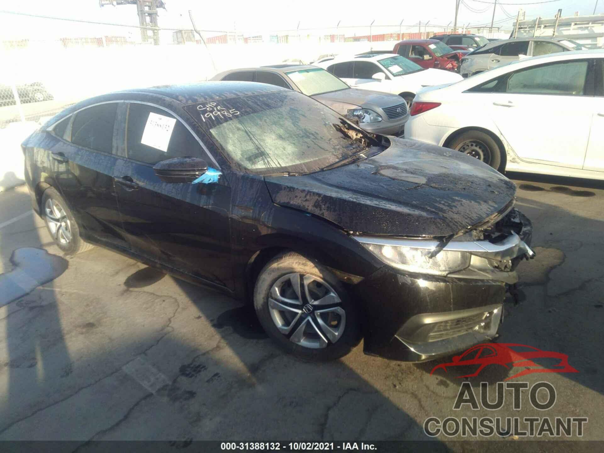 HONDA CIVIC SEDAN 2018 - 2HGFC2F55JH529068