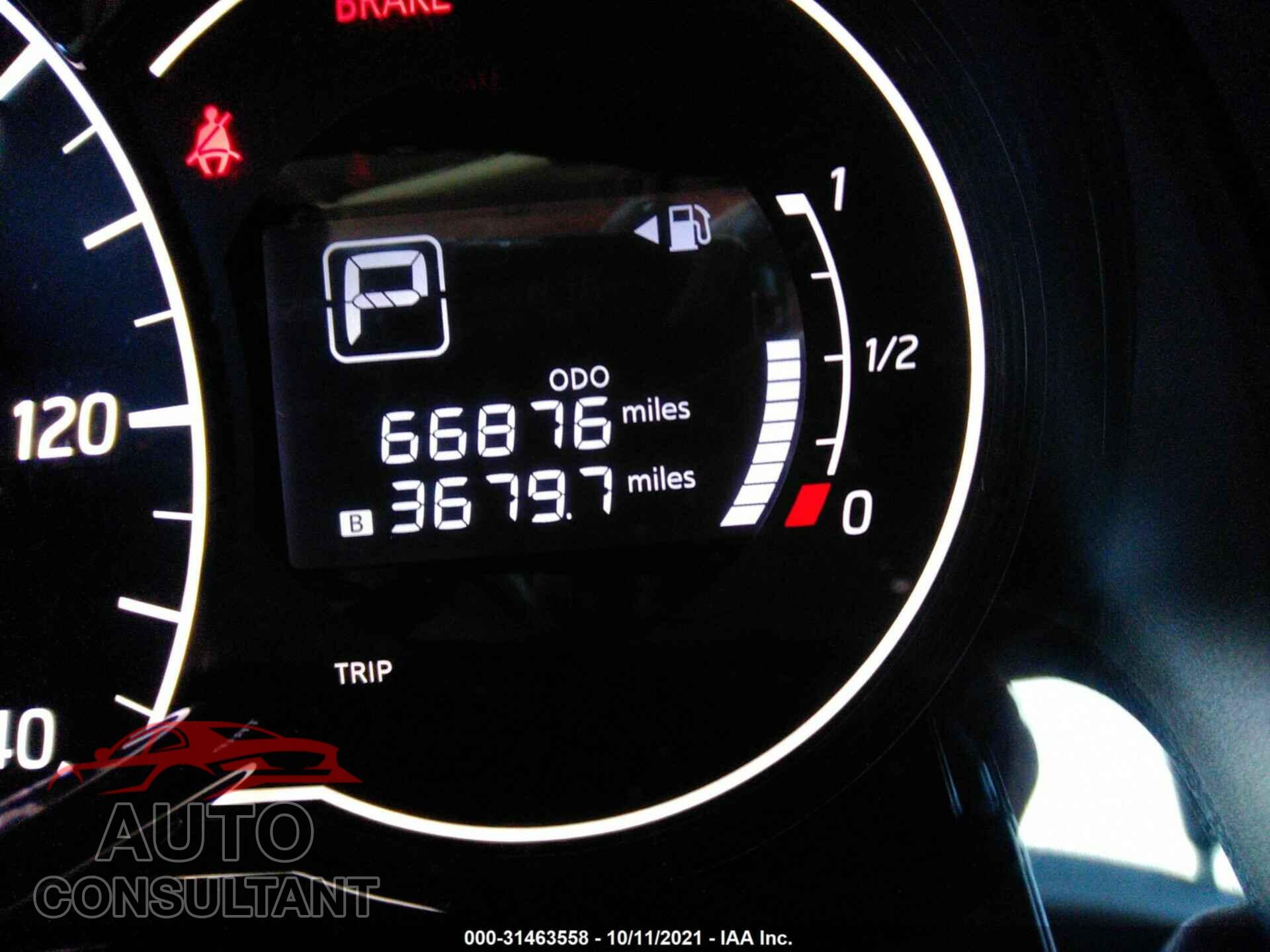NISSAN VERSA NOTE 2017 - 3N1CE2CP3HL381492
