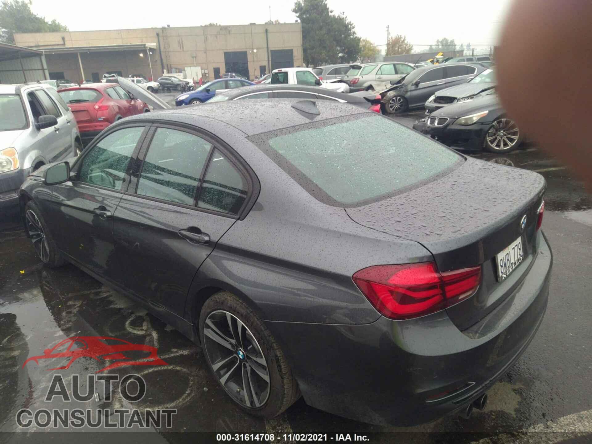 BMW 3 SERIES 2018 - WBA8B9C56JEE80803
