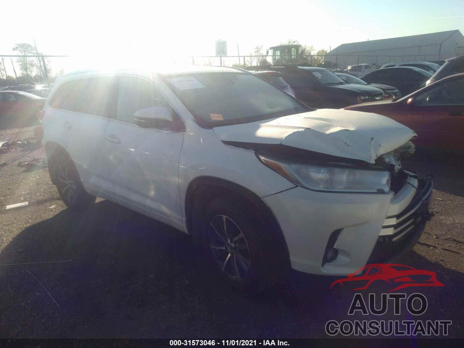 TOYOTA HIGHLANDER 2018 - 5TDJZRFHXJS857422