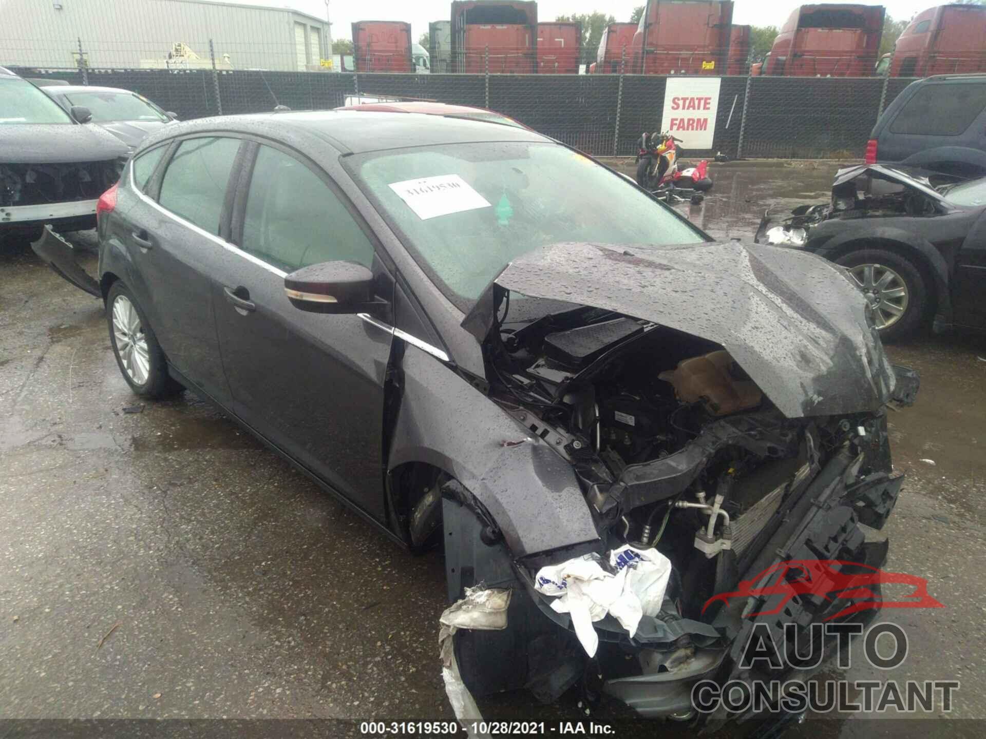 FORD FOCUS 2016 - 1FADP3N26GL330474