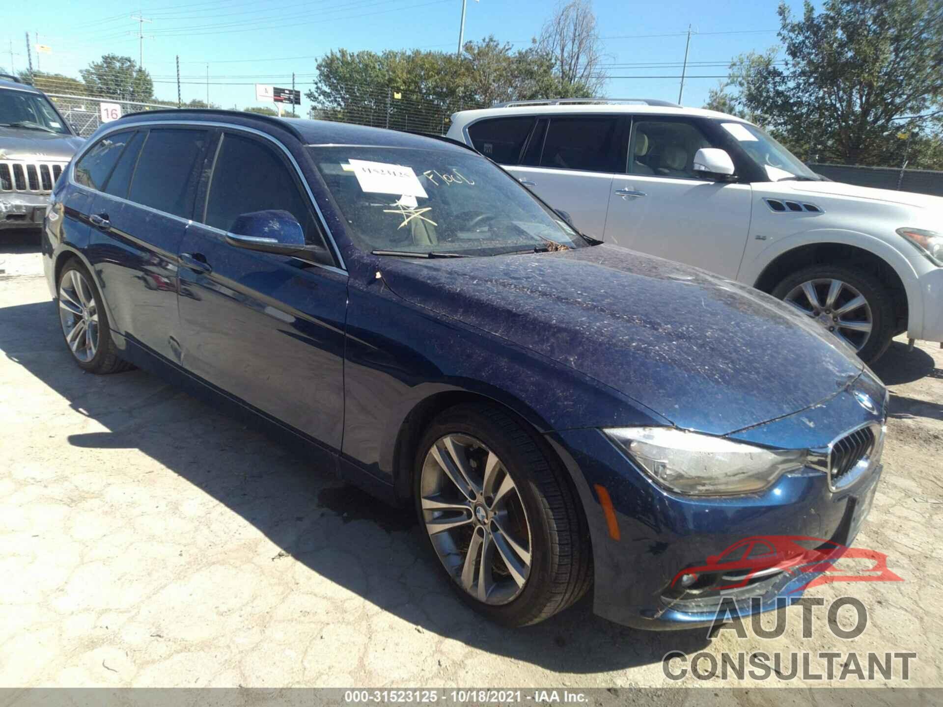 BMW 3 SERIES 2017 - WBA8K3C31HA023536