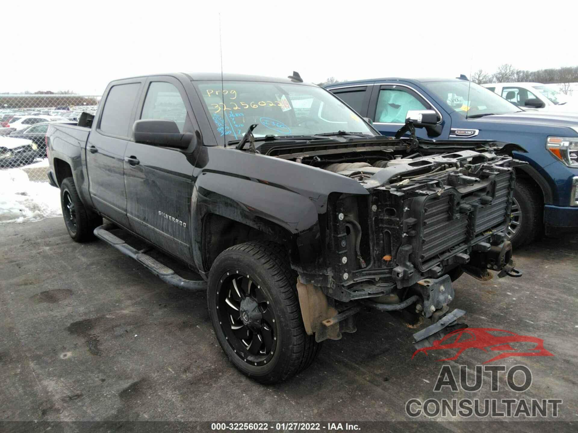 CHEVROLET SILVERADO 1500 2018 - 3GCUKREC0JG627586