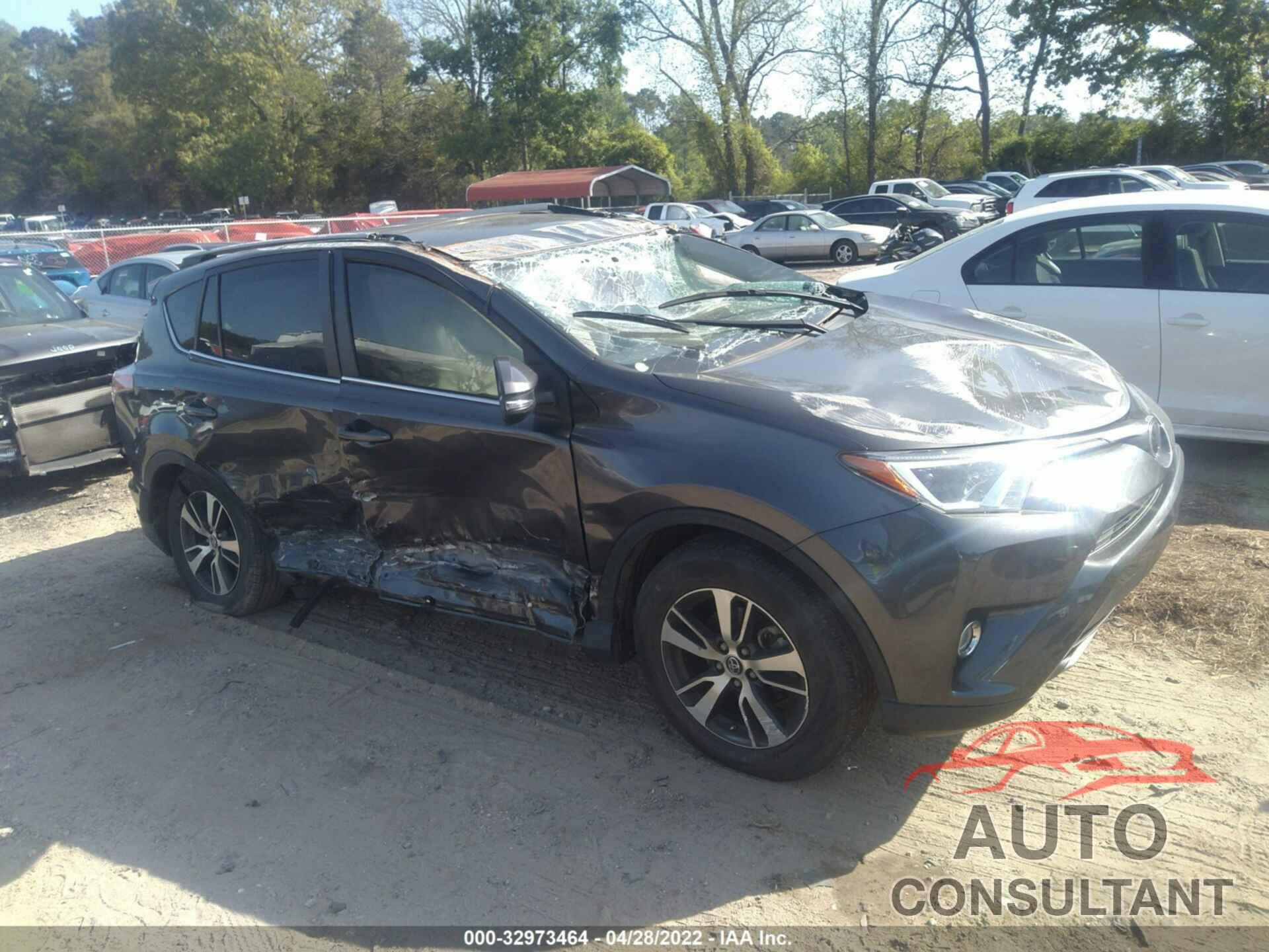 TOYOTA RAV4 2018 - JTMWFREV2JJ753171