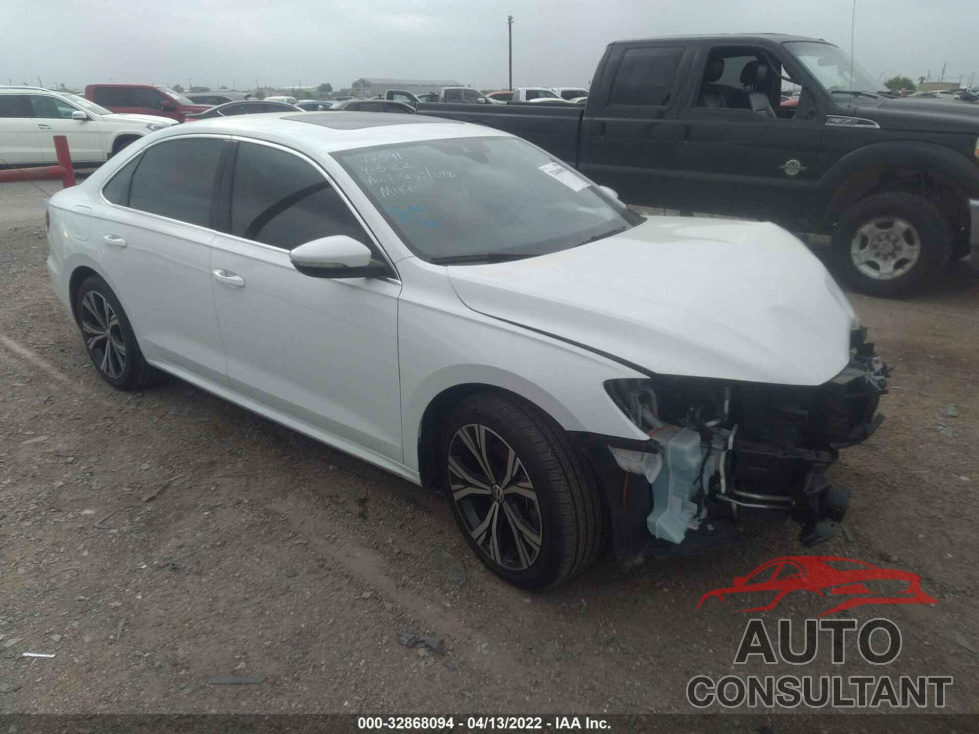 VOLKSWAGEN PASSAT 2021 - 1VWSA7A32MC003281