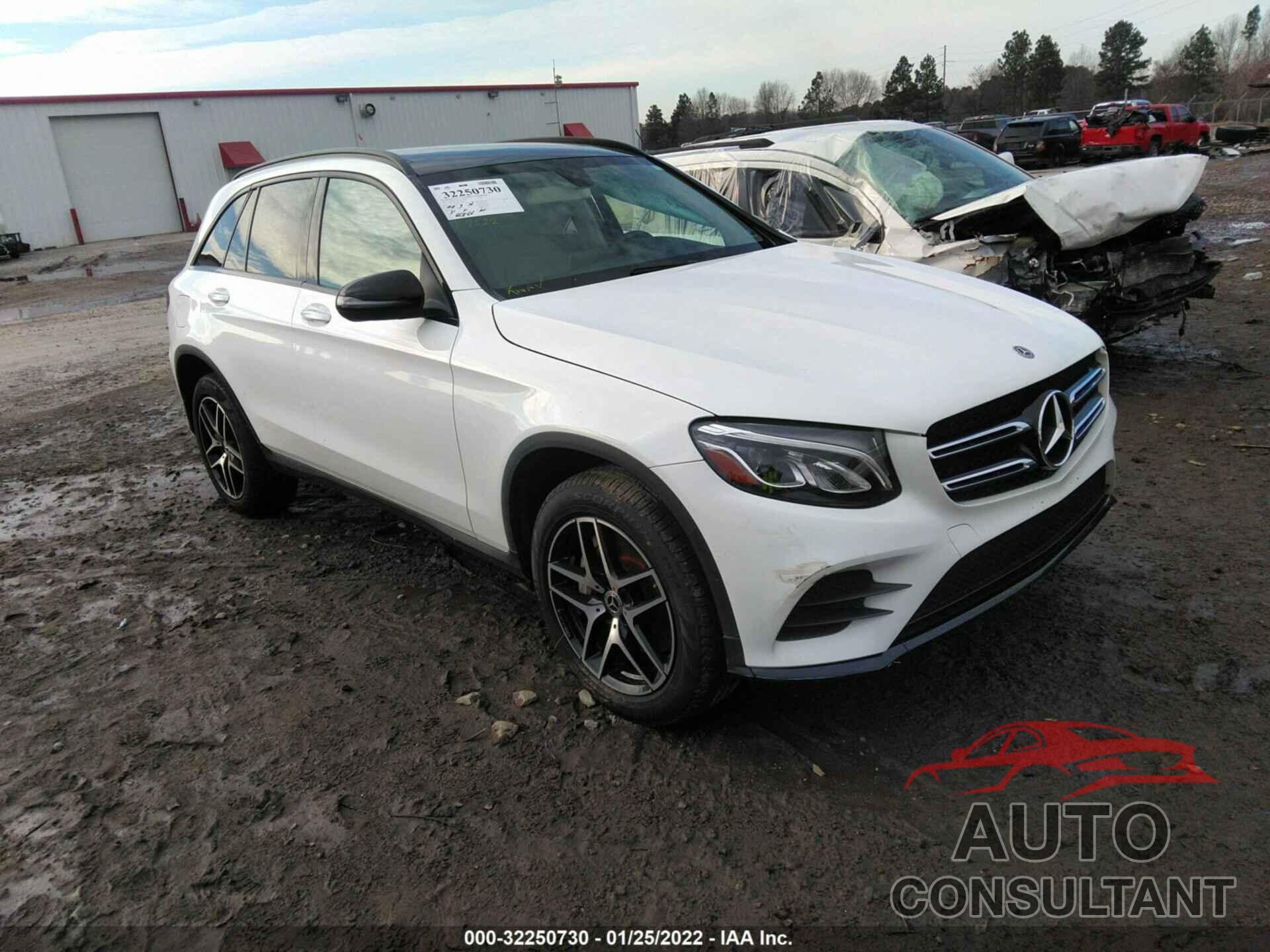 MERCEDES-BENZ GLC 2017 - WDC0G4KB5HV006497