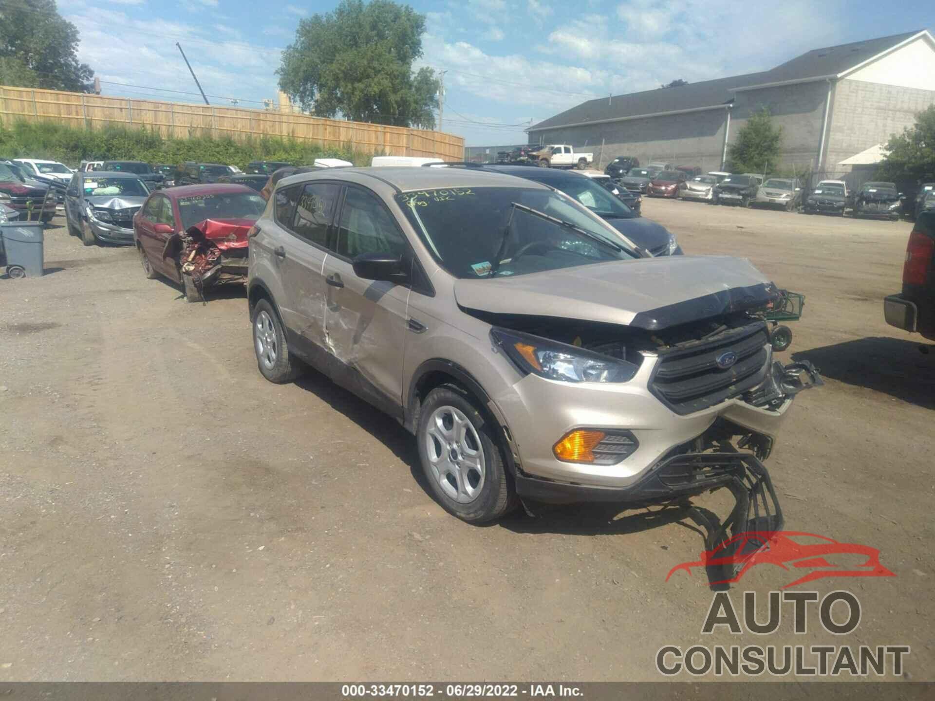 FORD ESCAPE 2018 - 1FMCU0F74JUB36952