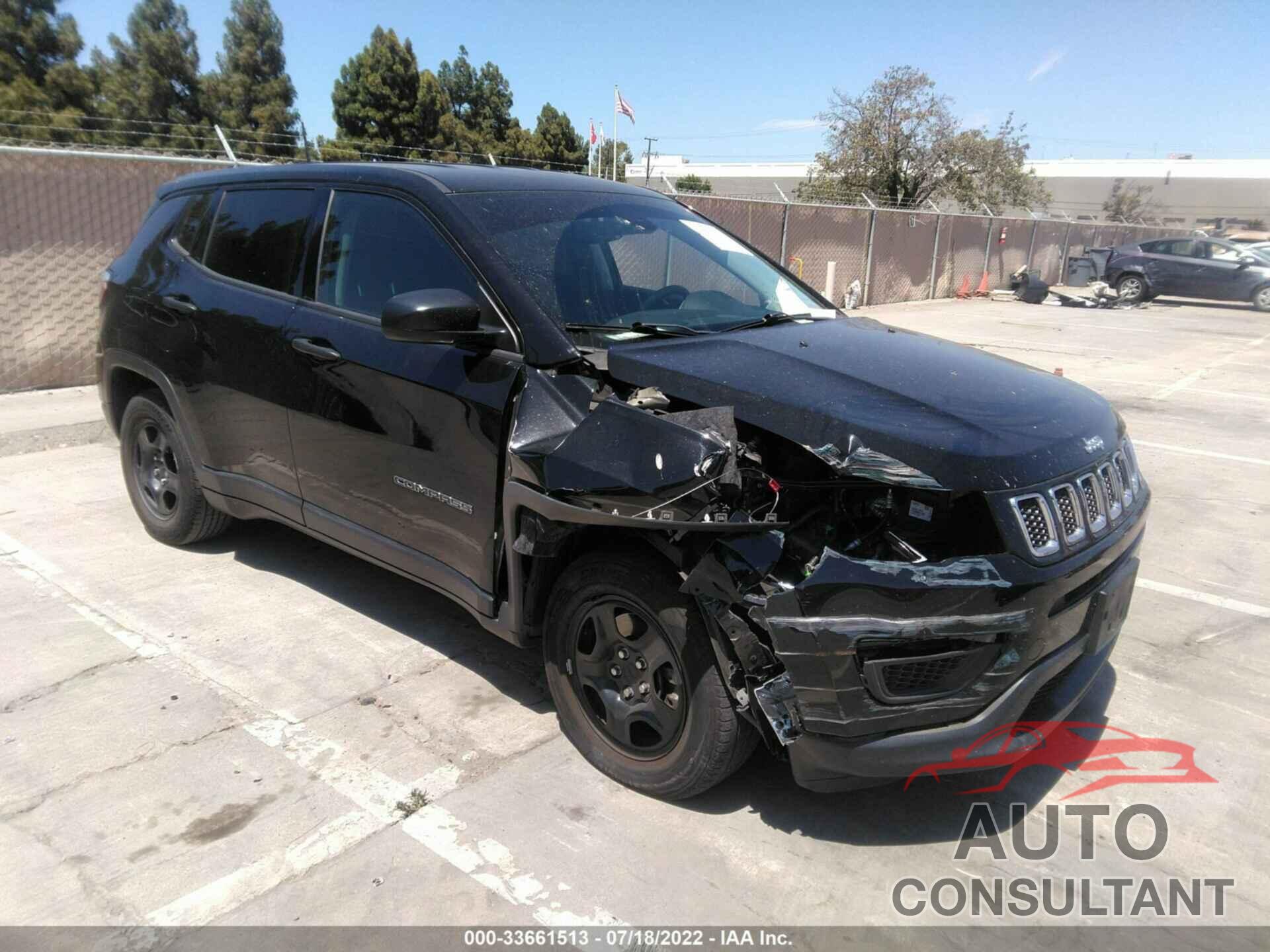 JEEP COMPASS 2018 - 3C4NJCAB2JT489705