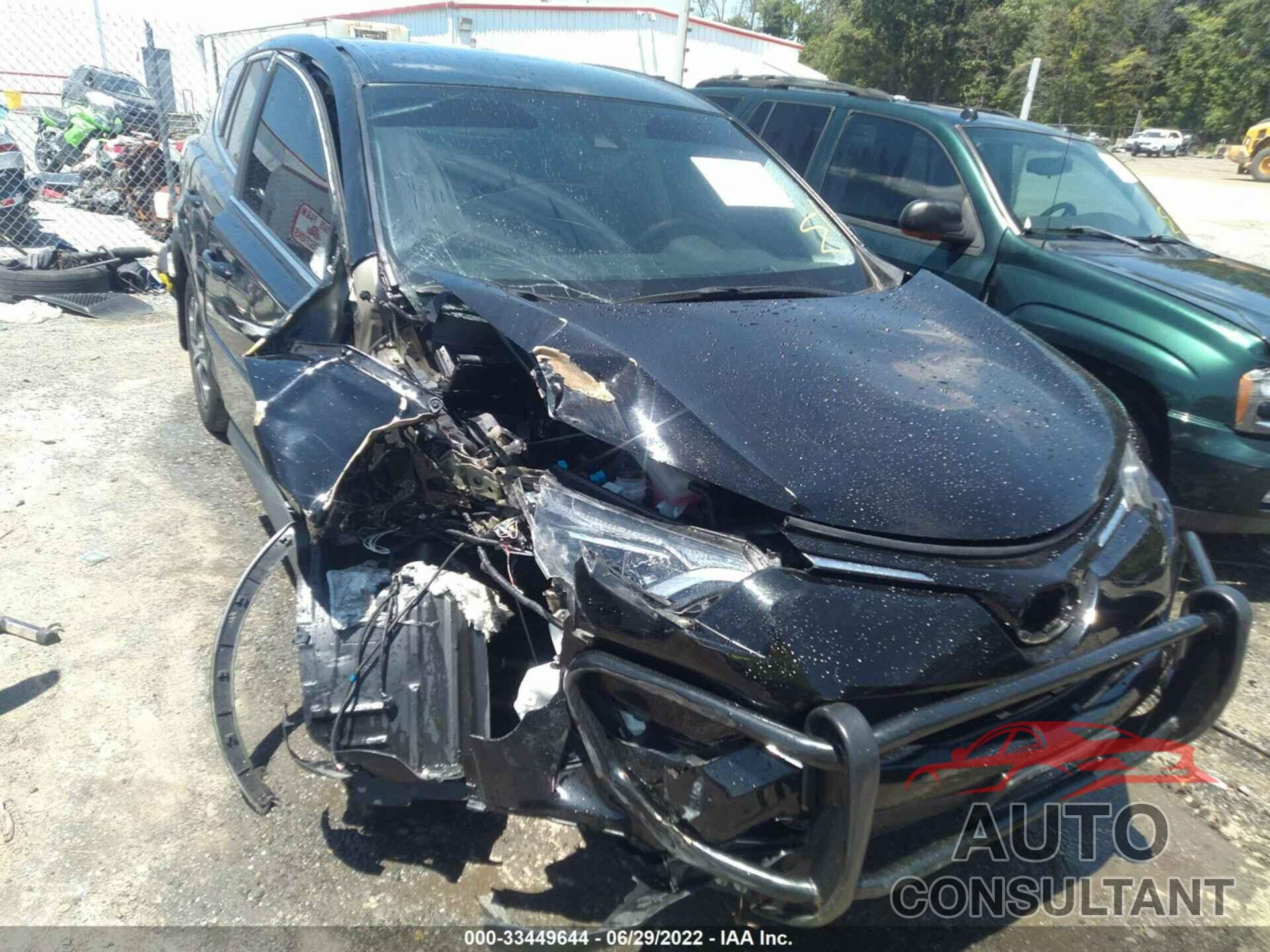 TOYOTA RAV4 2018 - 2T3BFREV7JW731859