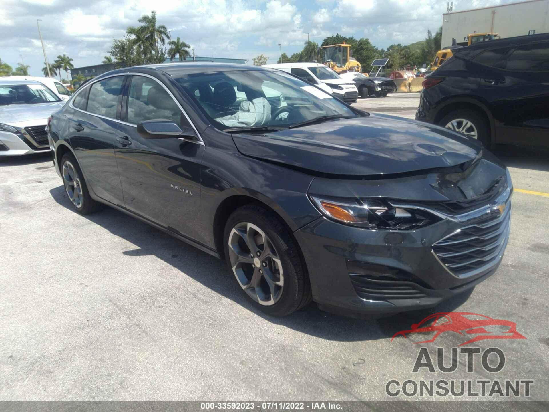 CHEVROLET MALIBU 2021 - 1G1ZD5ST7MF020967