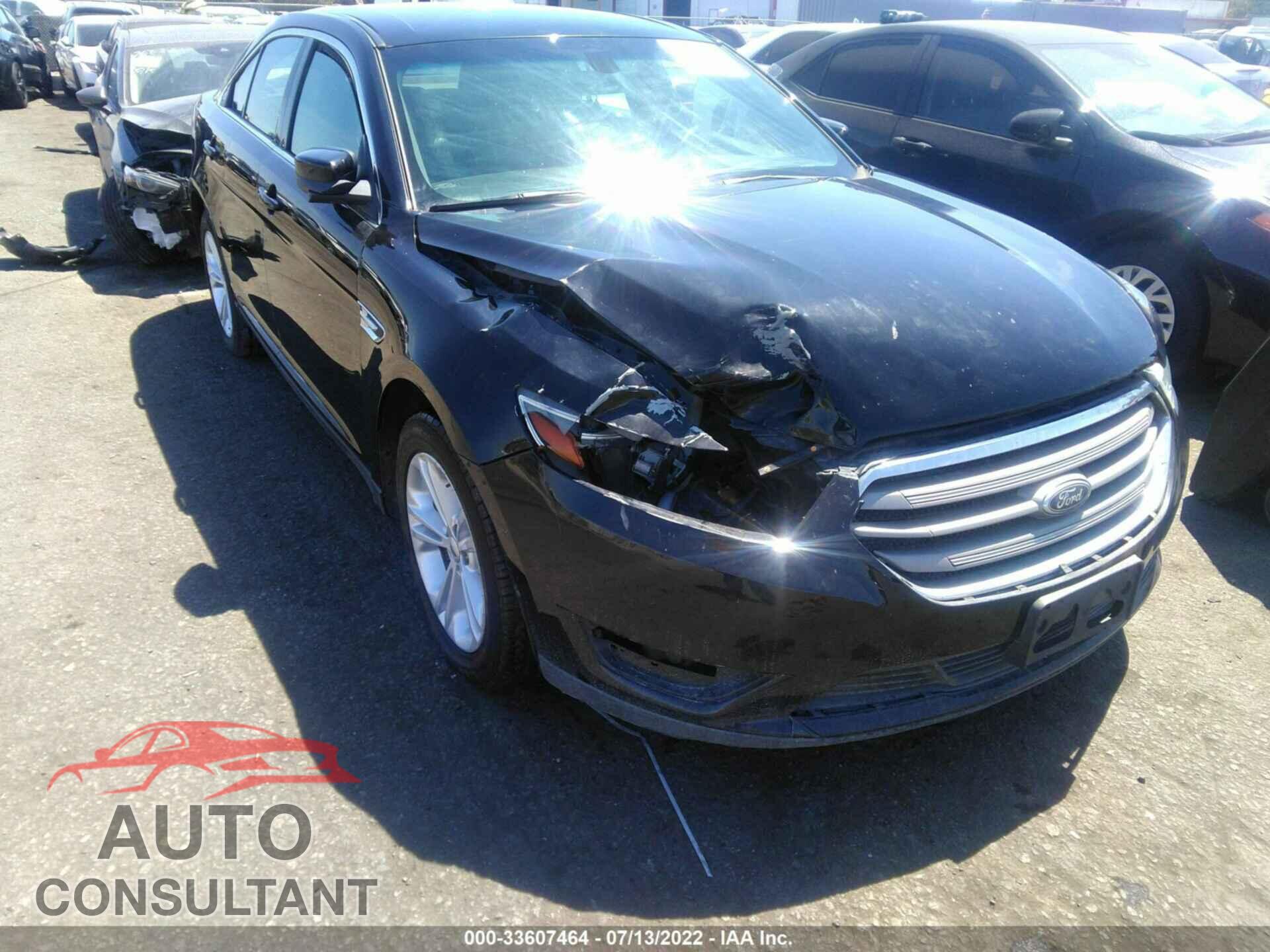 FORD TAURUS 2017 - 1FAHP2E83HG105925