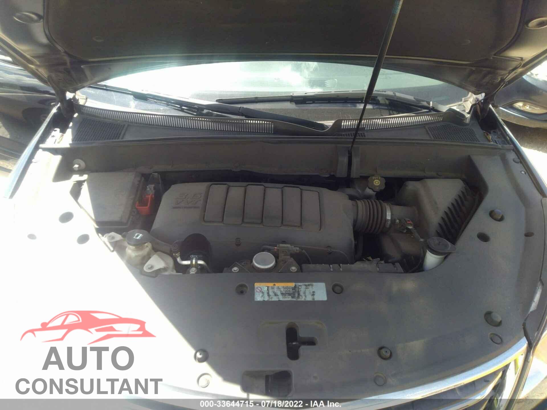 CHEVROLET TRAVERSE 2017 - 1GNKRHKD4HJ221997