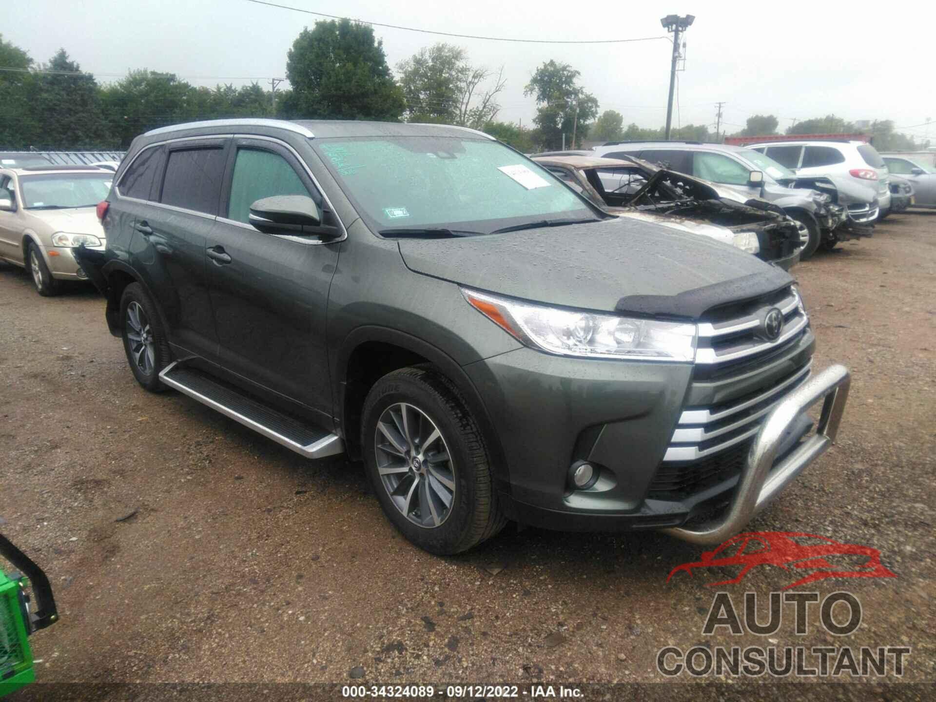 TOYOTA HIGHLANDER 2018 - 5TDJZRFHXJS878223
