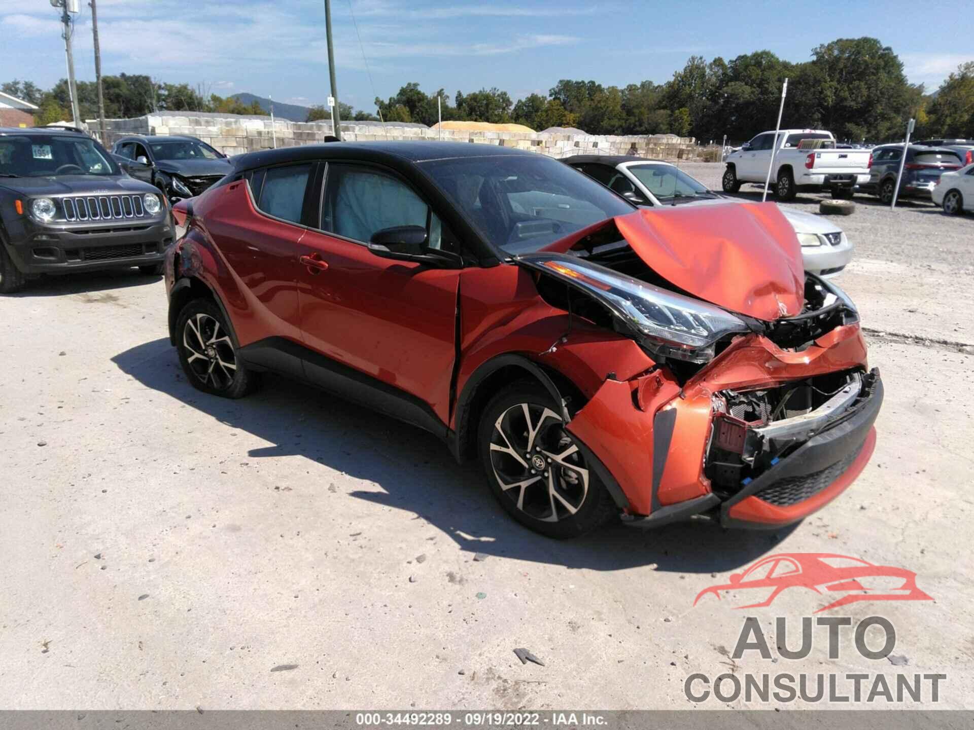 TOYOTA C-HR 2020 - NMTKHMBX1LR117623