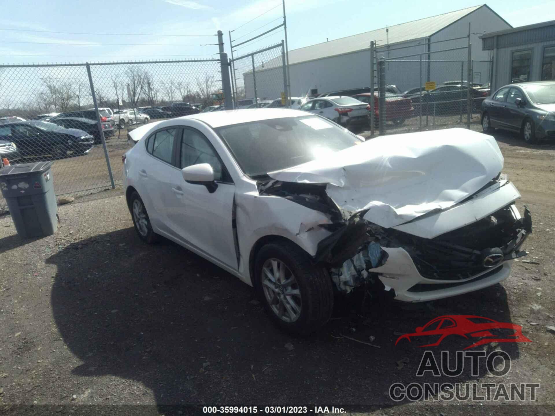 MAZDA MAZDA3 4-DOOR 2018 - 3MZBN1U70JM186402