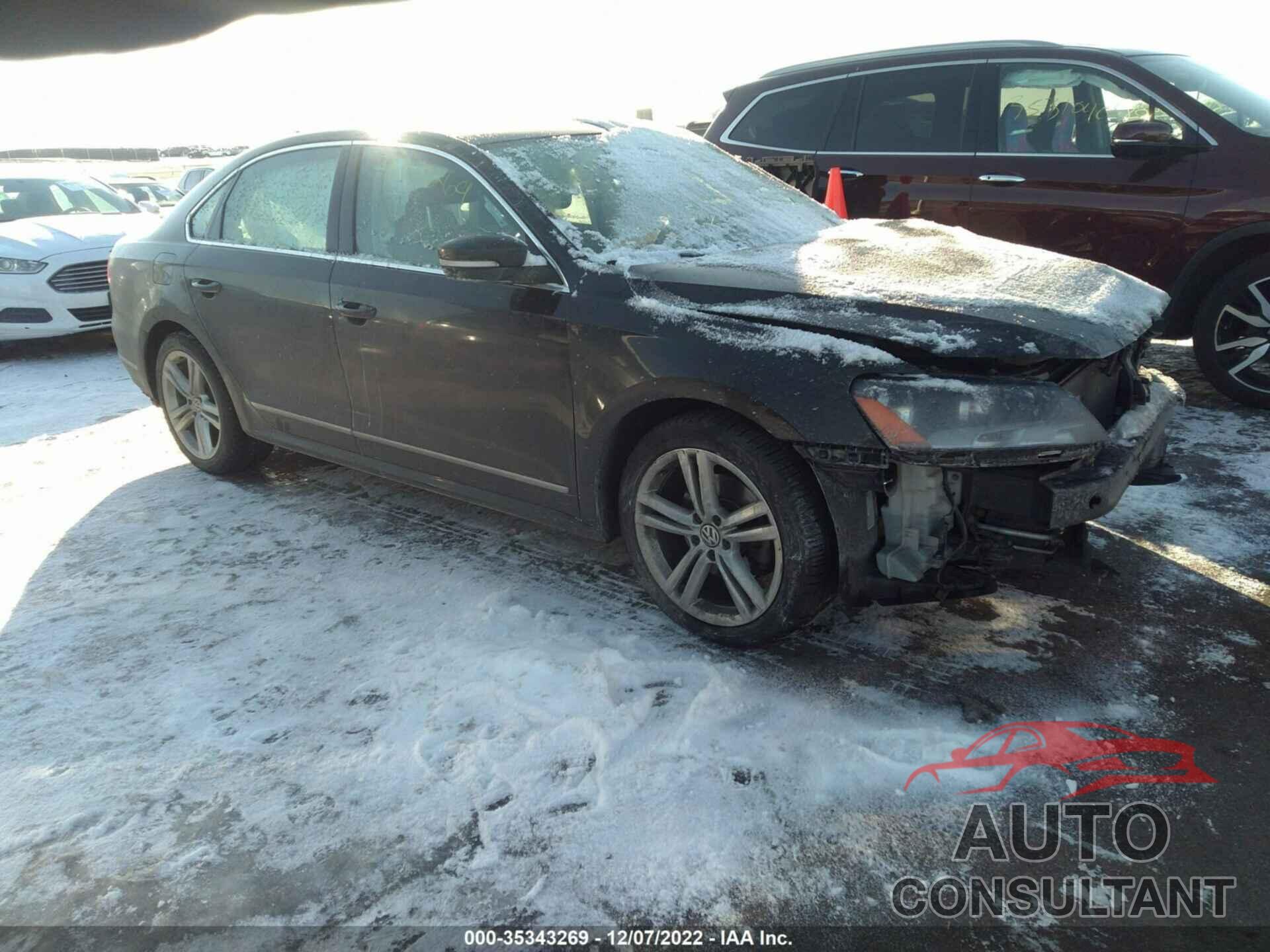 VOLKSWAGEN PASSAT 2015 - 1VWBS7A31FC069899