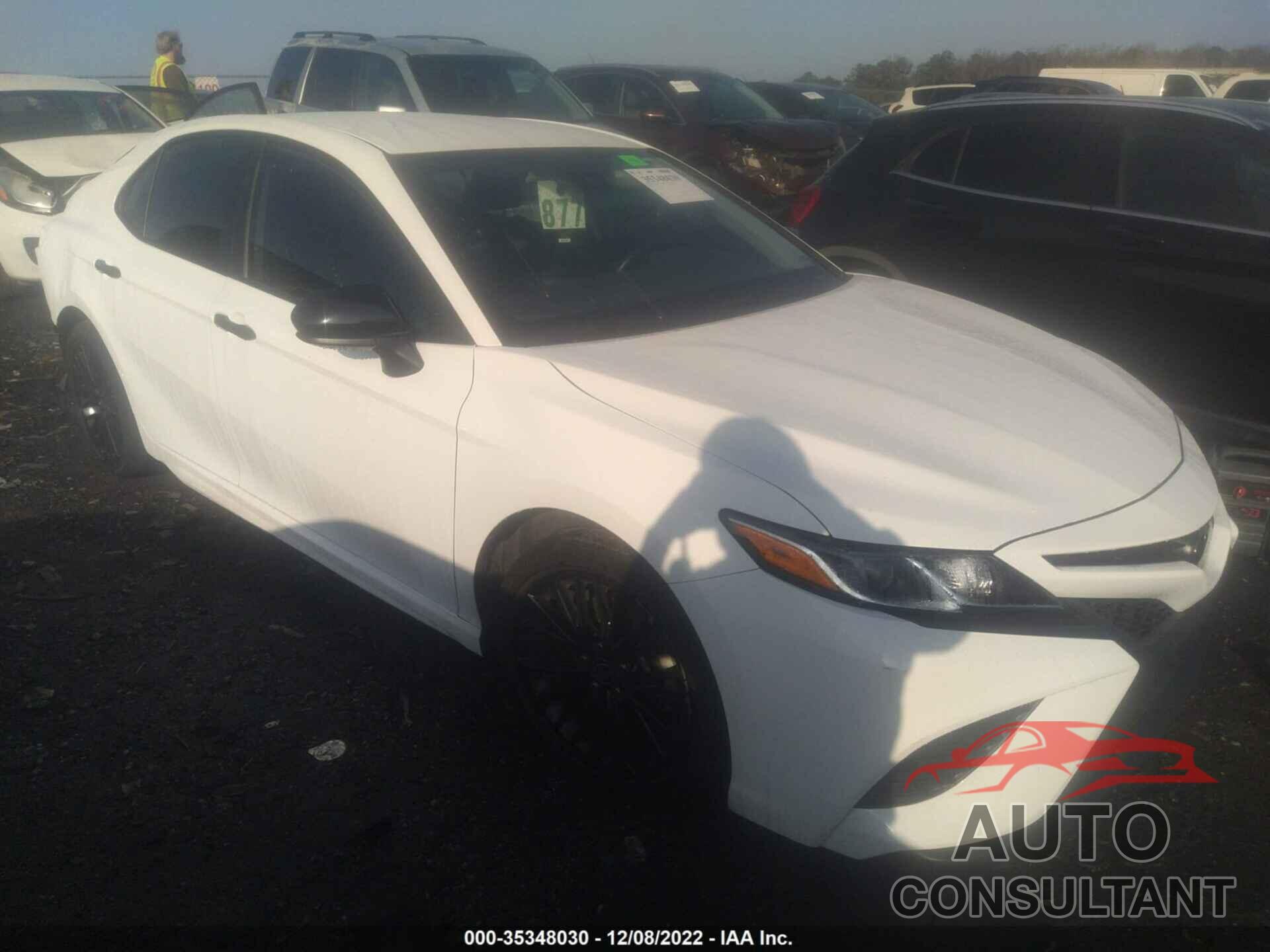 TOYOTA CAMRY 2020 - 4T1G11AK6LU395151
