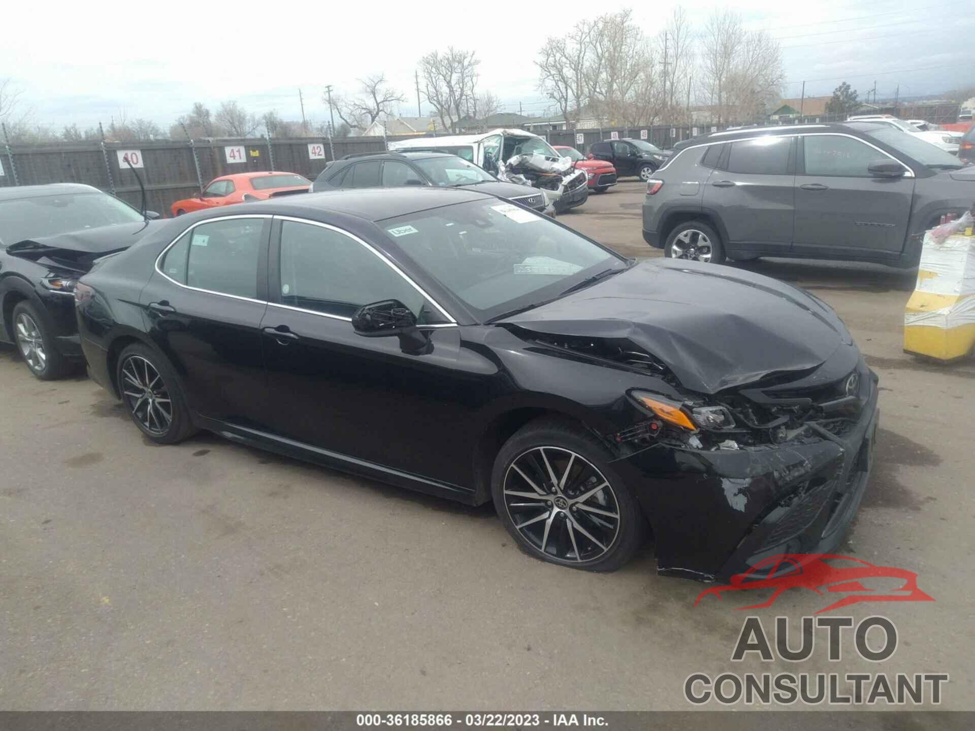 TOYOTA CAMRY 2021 - 4T1G11AK6MU465667