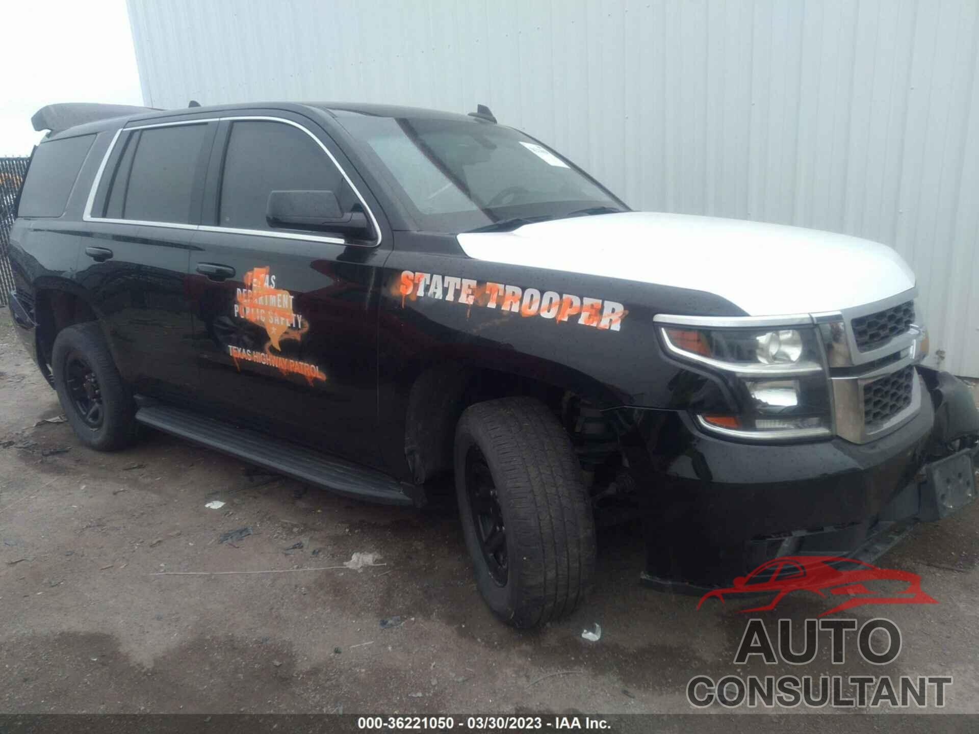 CHEVROLET TAHOE 2017 - 1GNLCDEC9HR374555