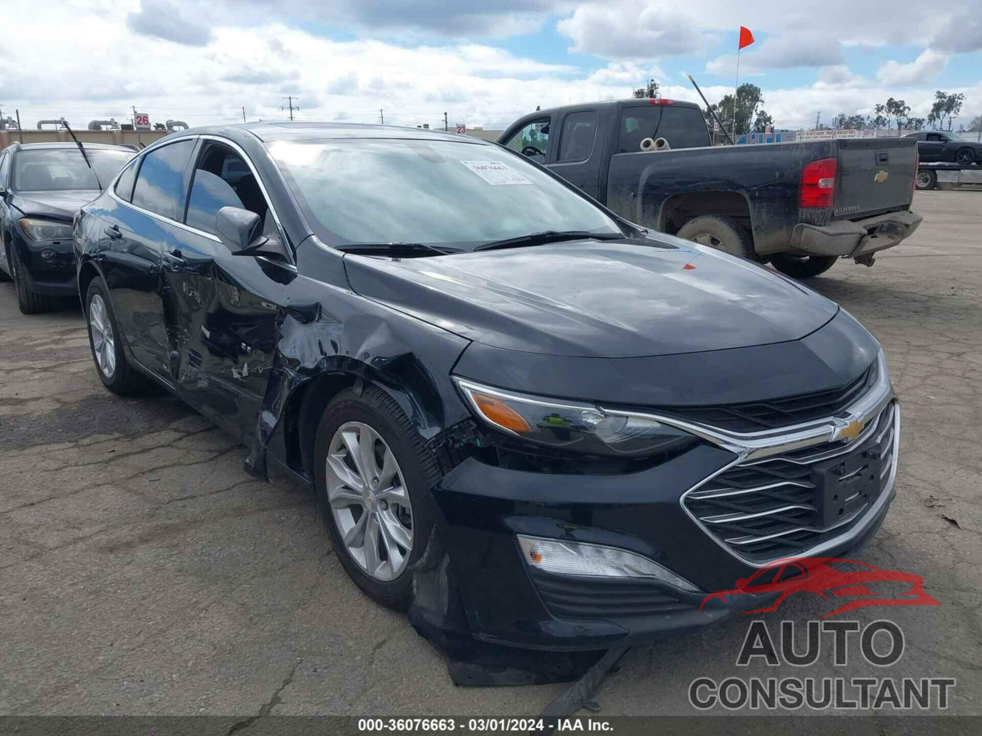 CHEVROLET MALIBU 2020 - 1G1ZD5STXLF112279