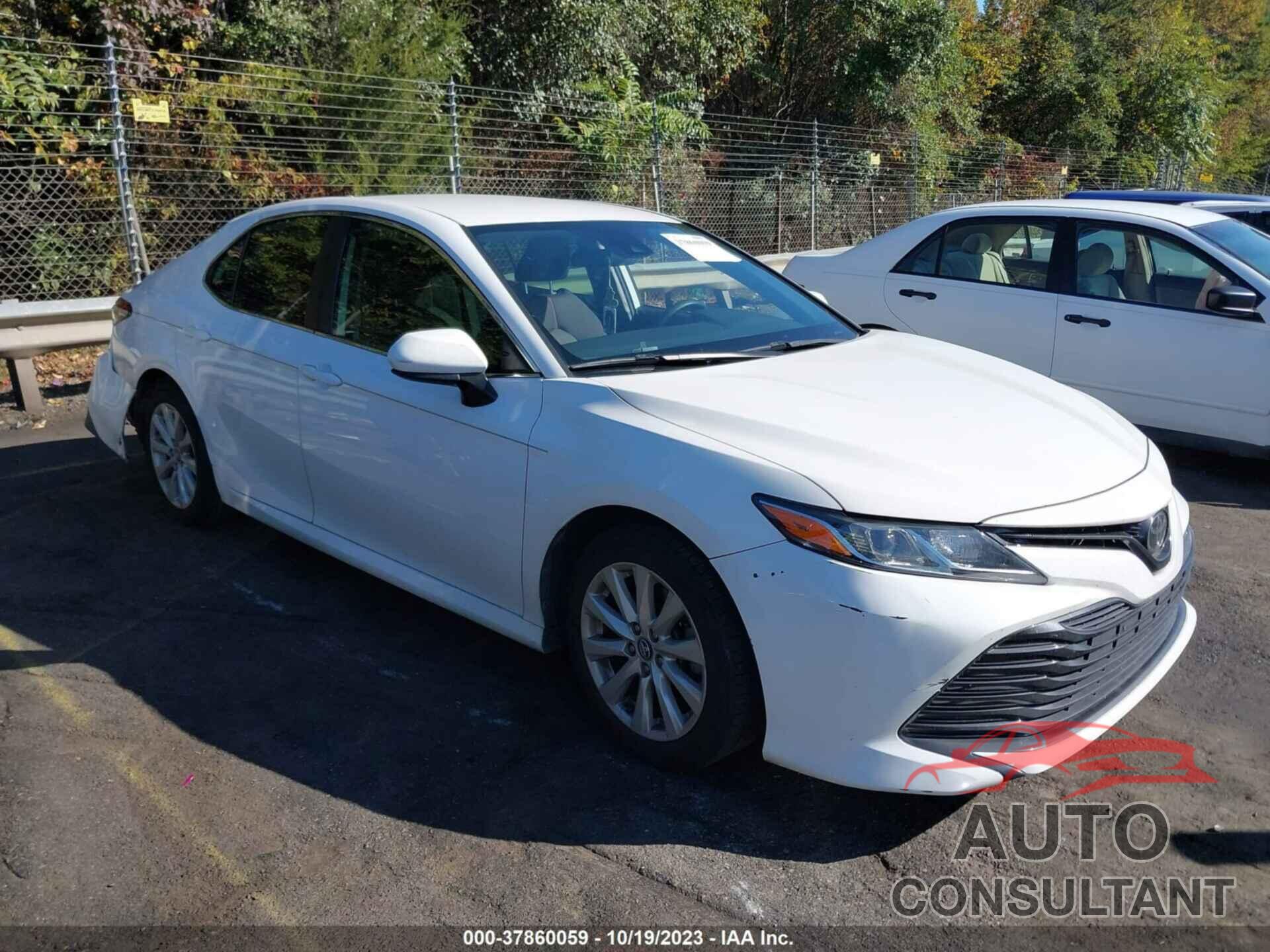 TOYOTA CAMRY 2019 - 4T1B11HKXKU702089