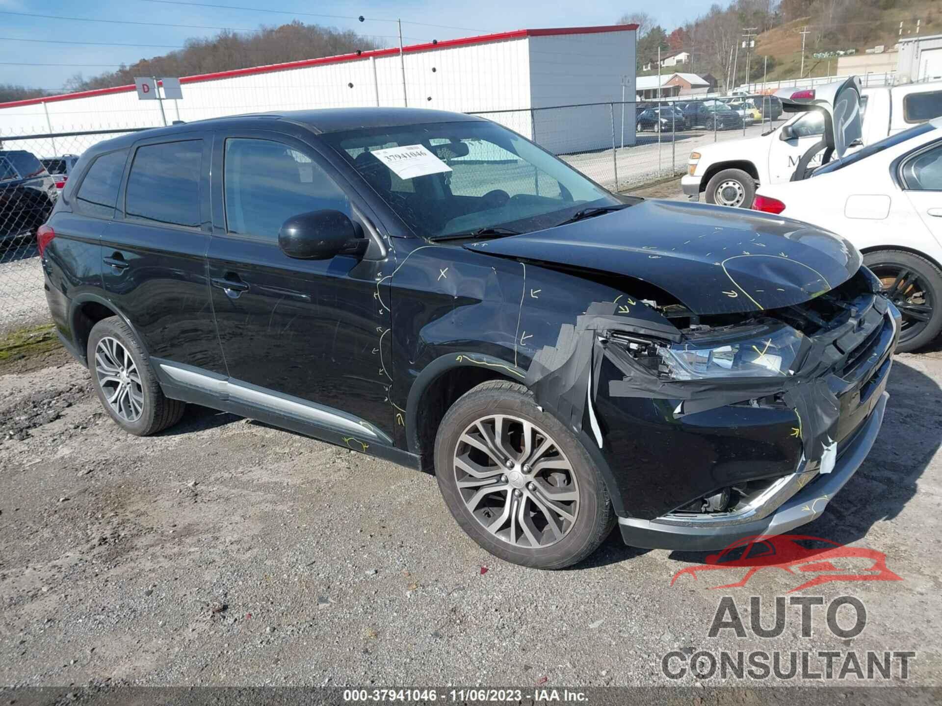 MITSUBISHI OUTLANDER 2018 - JA4AZ3A39JJ000797