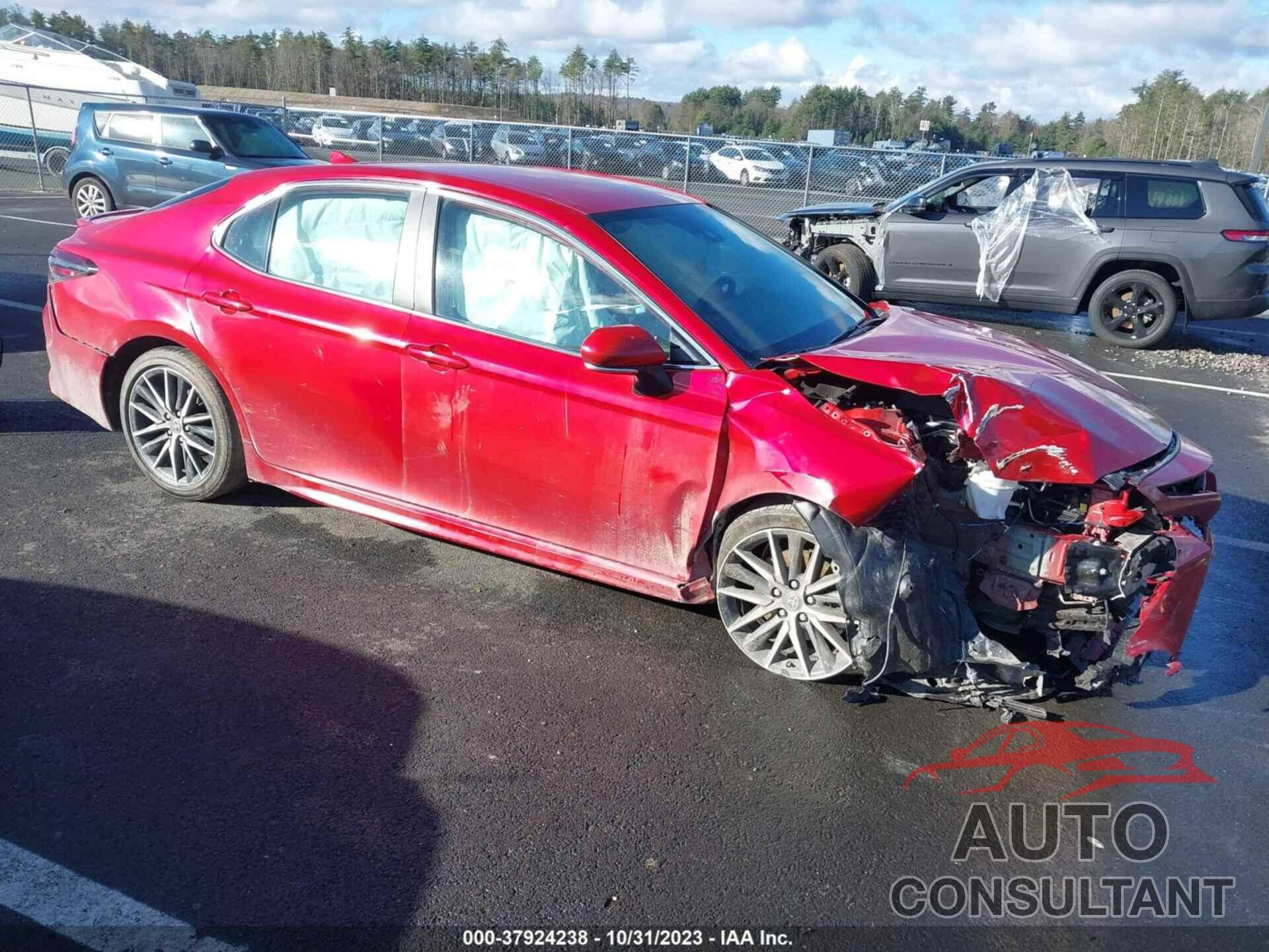 TOYOTA CAMRY 2023 - 4T1G11AK4PU123462