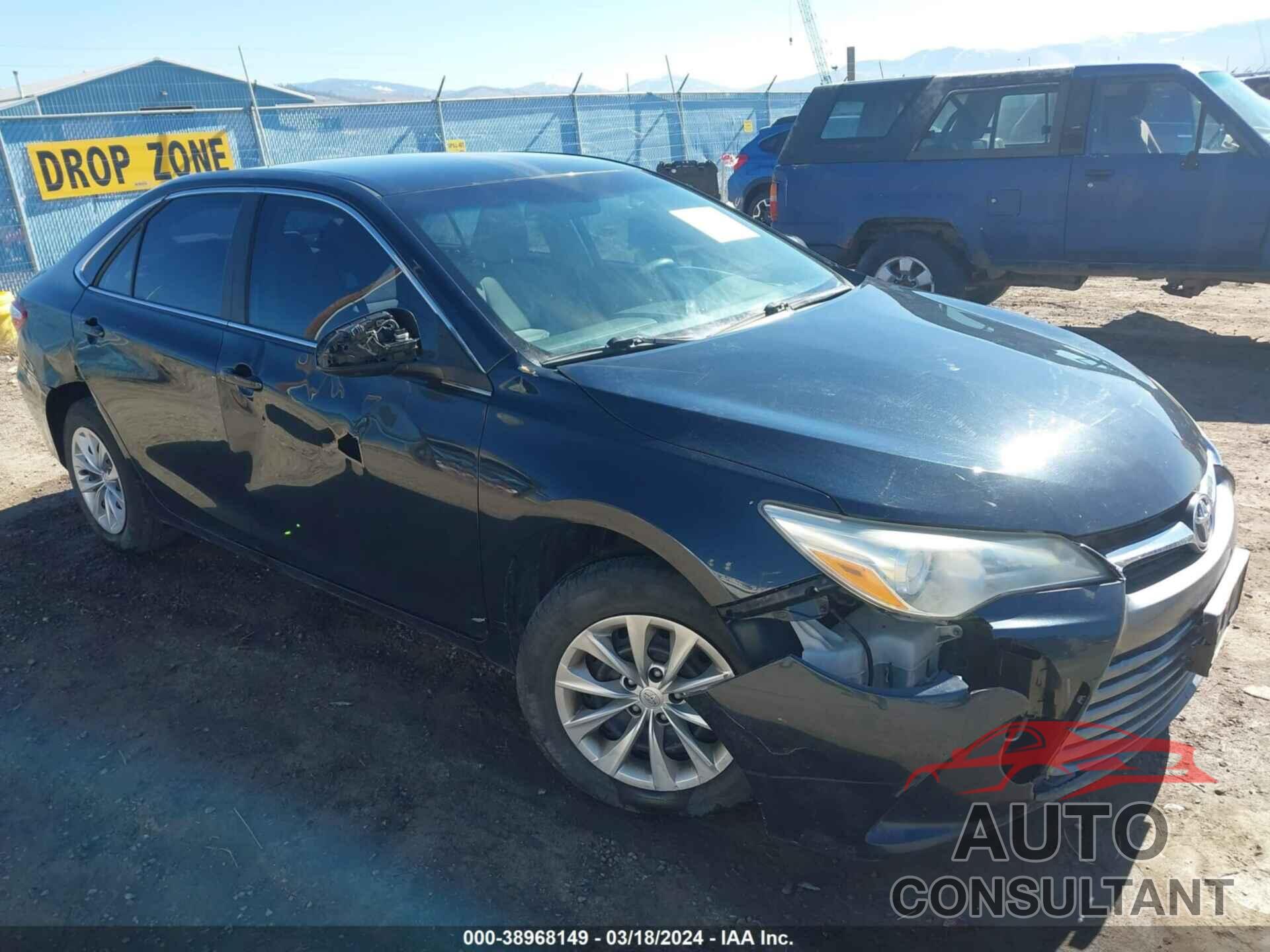 TOYOTA CAMRY 2016 - 4T4BF1FK8GR570533