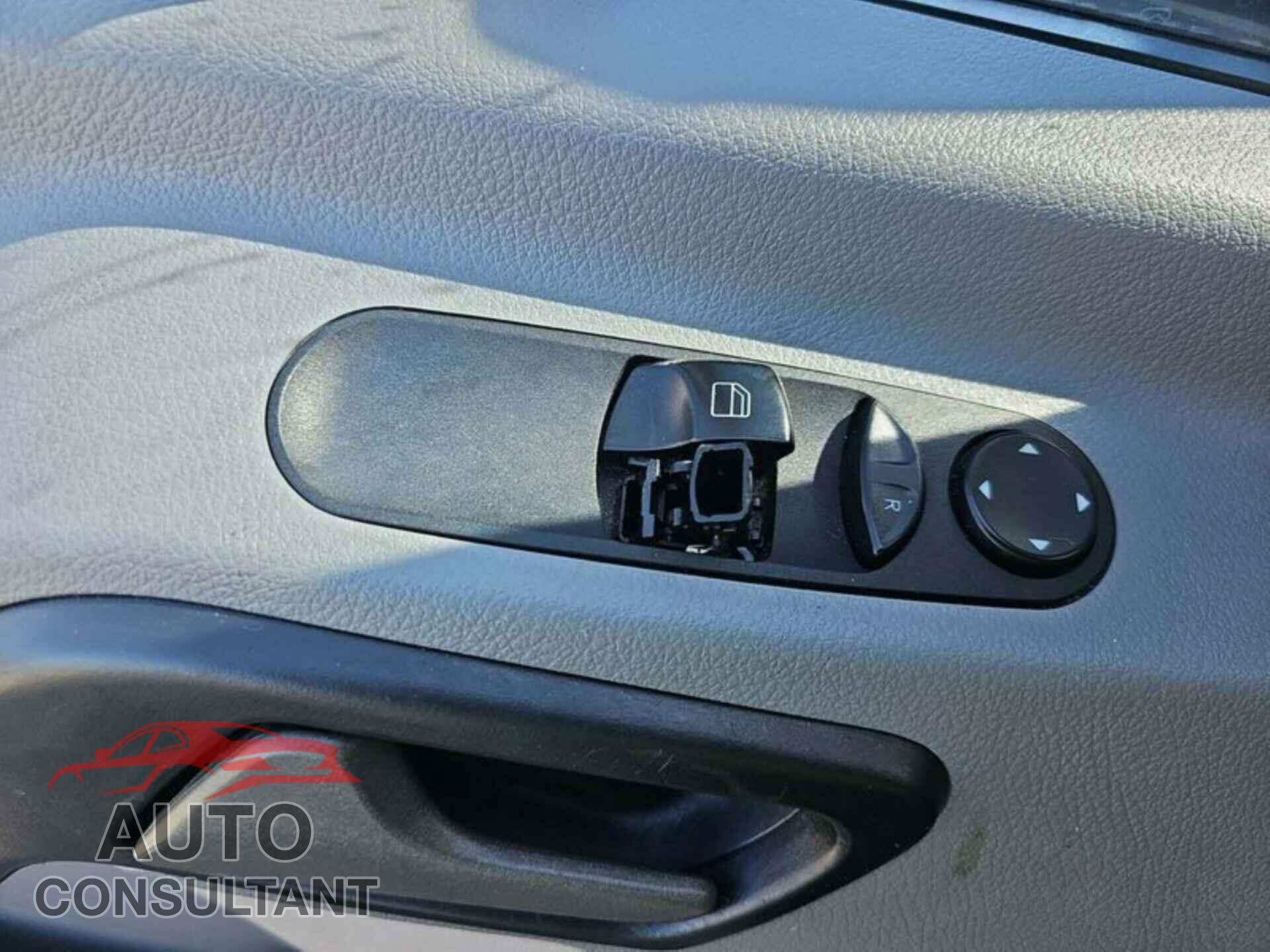 MERCEDES-BENZ SPRINTER 2500 2017 - WDZPE8CD1HP567043