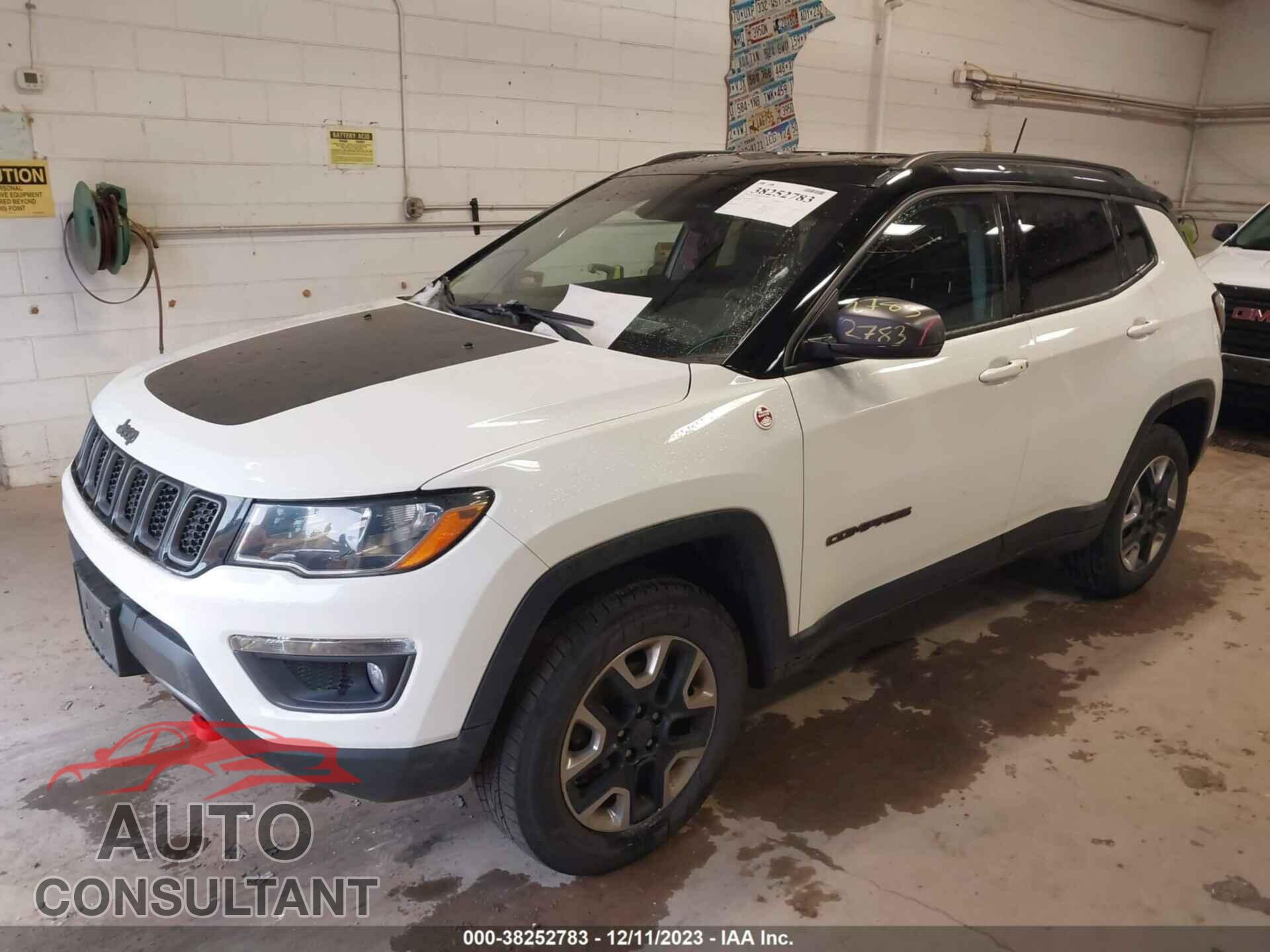 JEEP COMPASS 2018 - 3C4NJDDB8JT210372