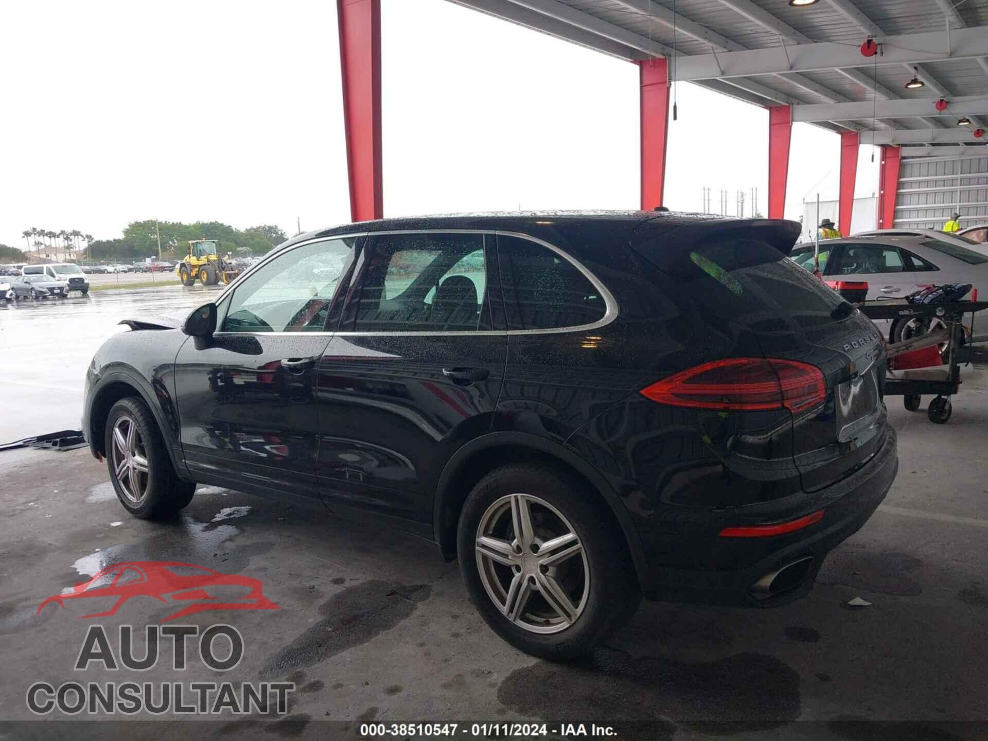 PORSCHE CAYENNE 2016 - WP1AA2A21GLA03624