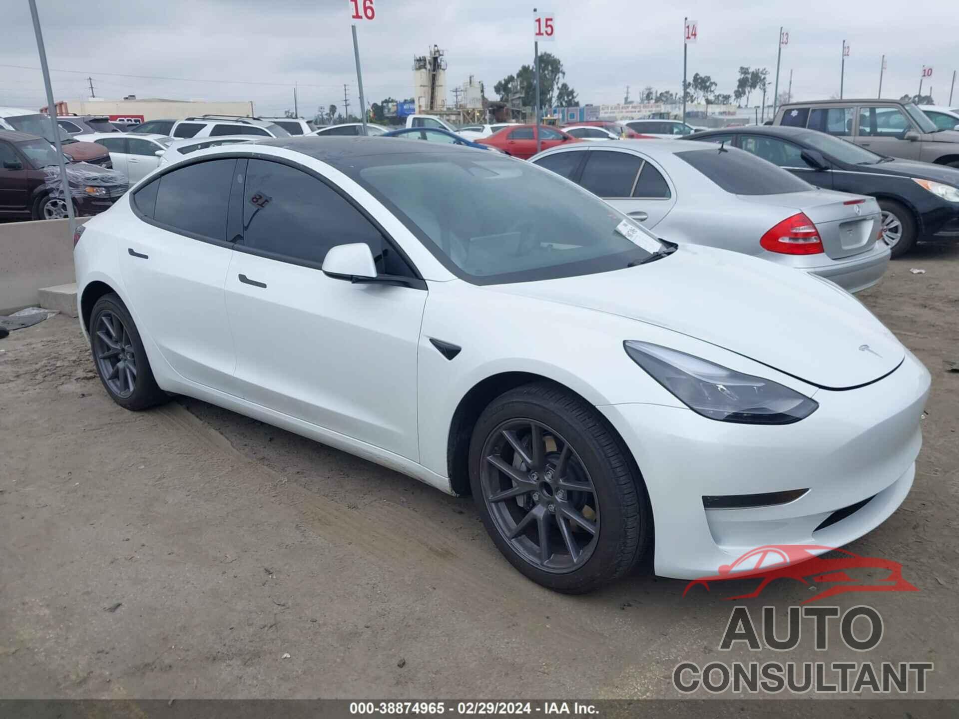 TESLA MODEL 3 2023 - 5YJ3E1EA6PF638996
