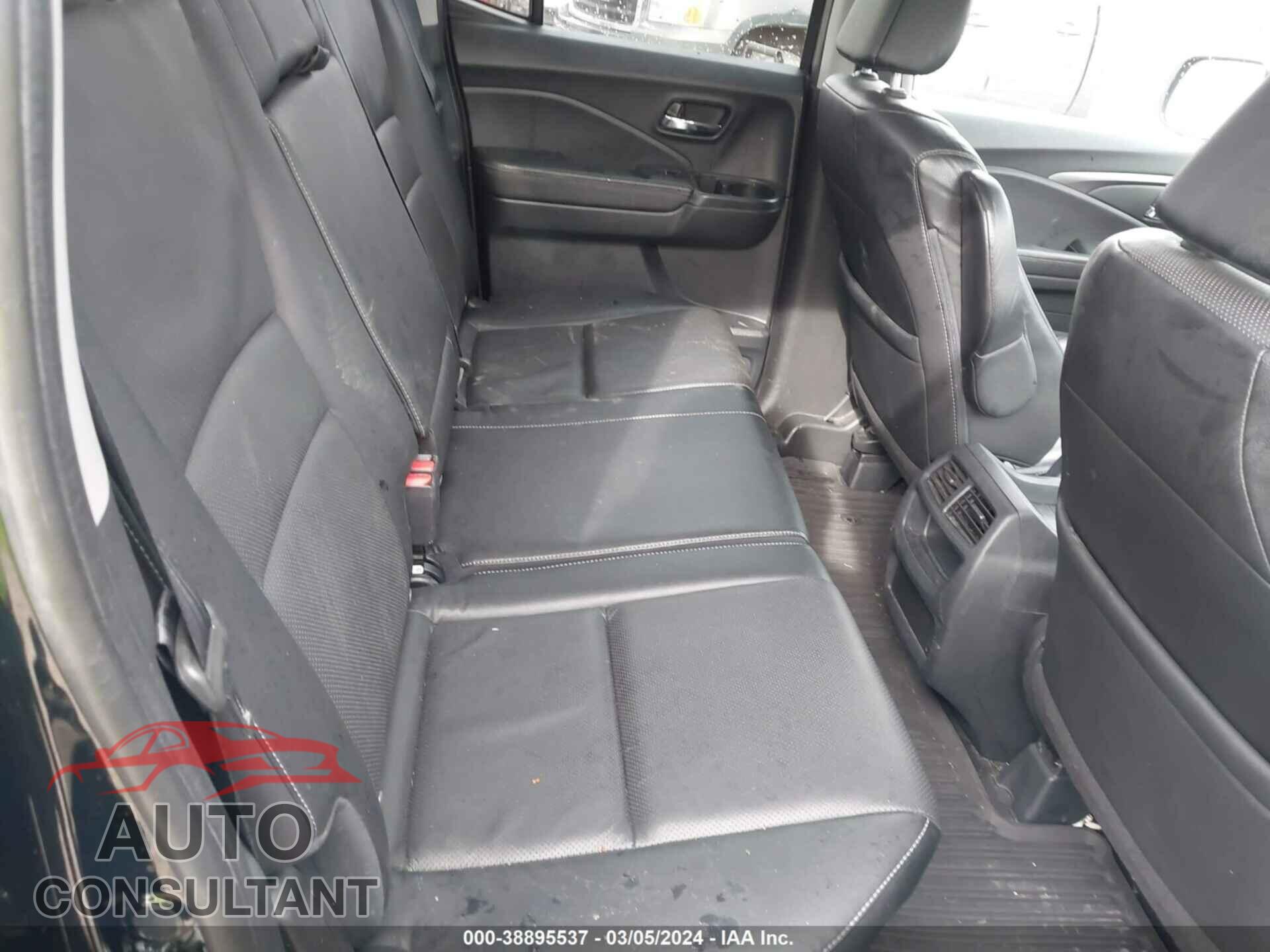 HONDA RIDGELINE 2017 - 5FPYK3F6XHB004068