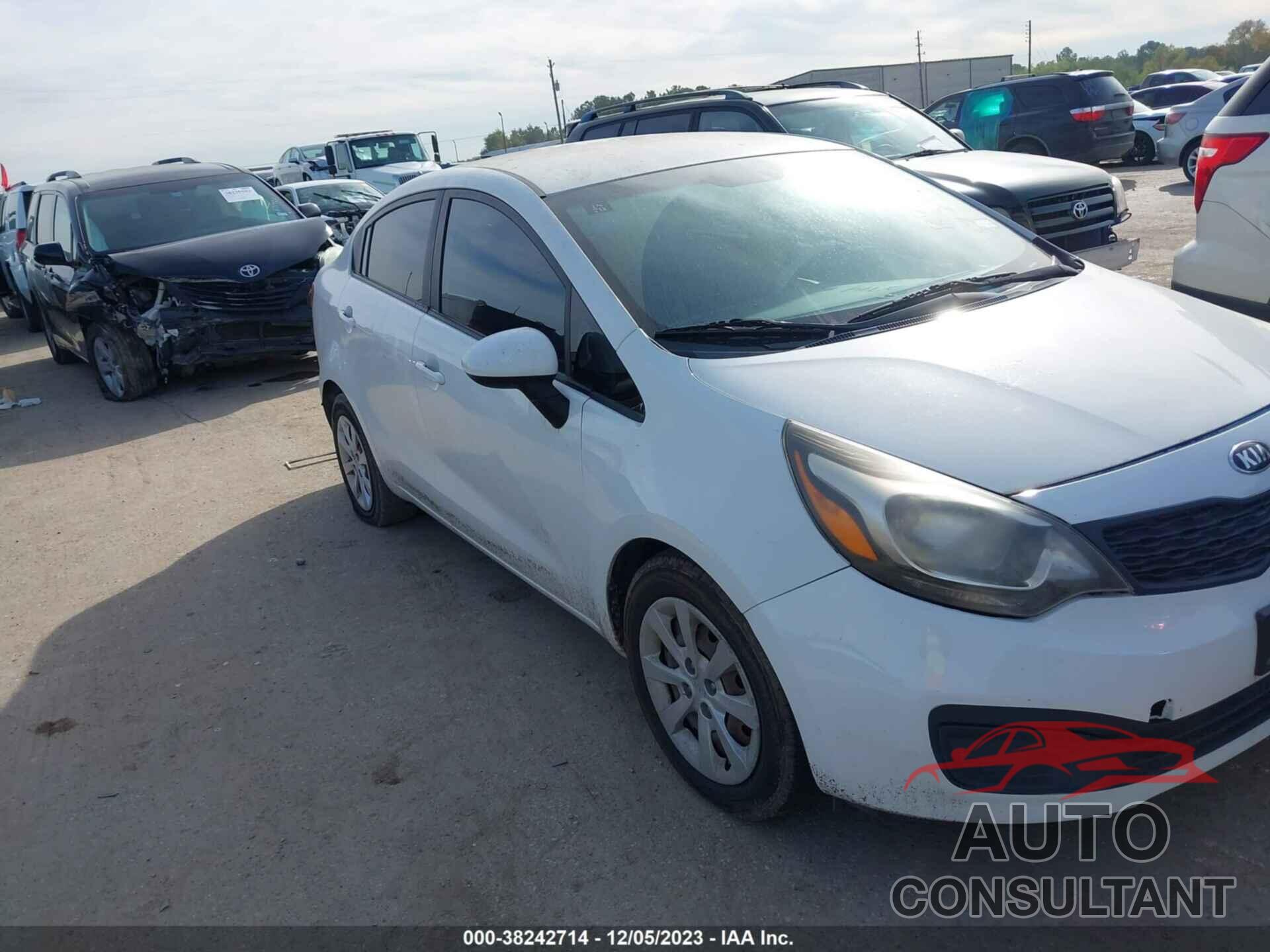 KIA RIO 2015 - KNADM4A36F6505128