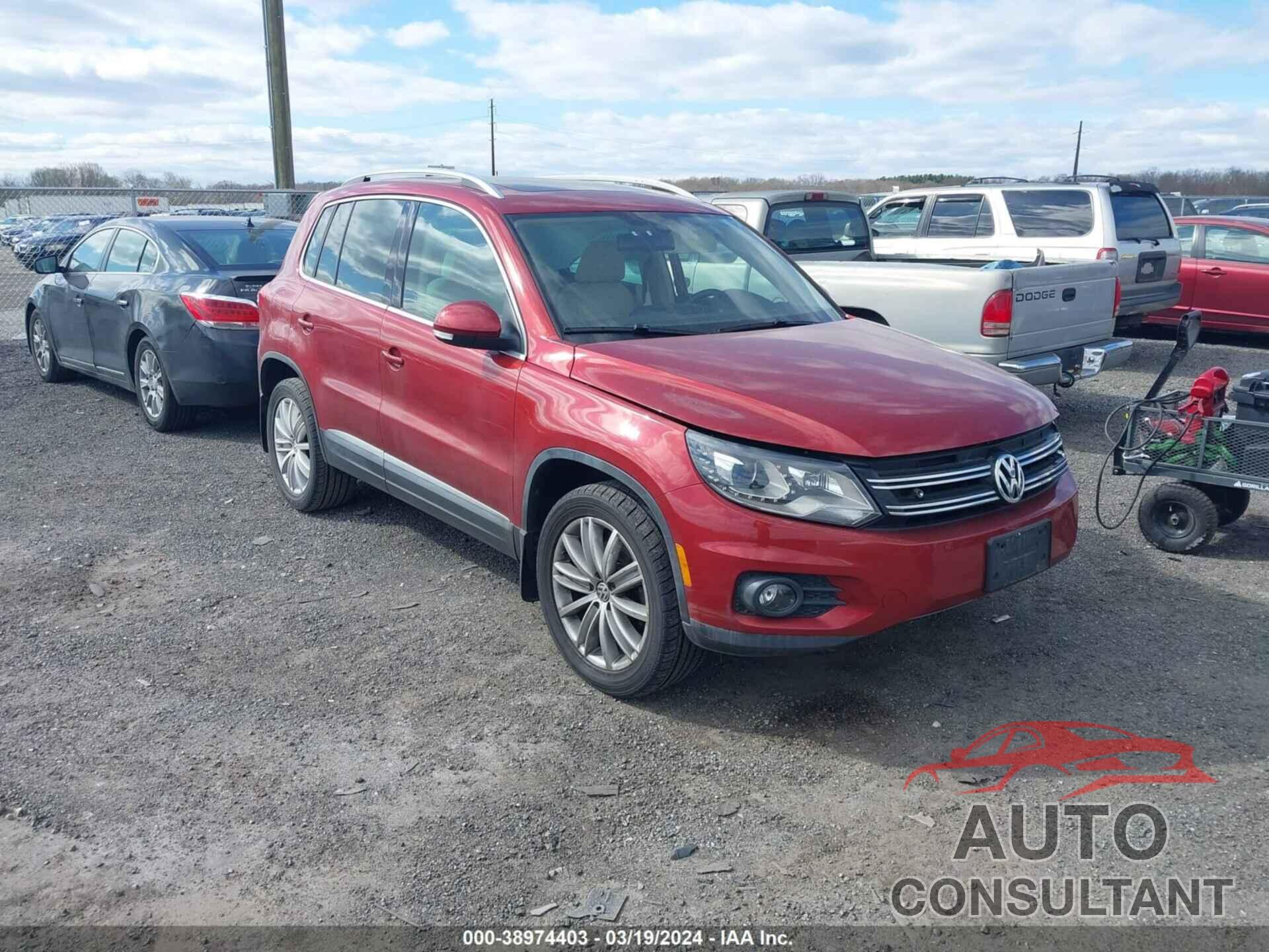 VOLKSWAGEN TIGUAN 2016 - WVGBV7AX3GW056340